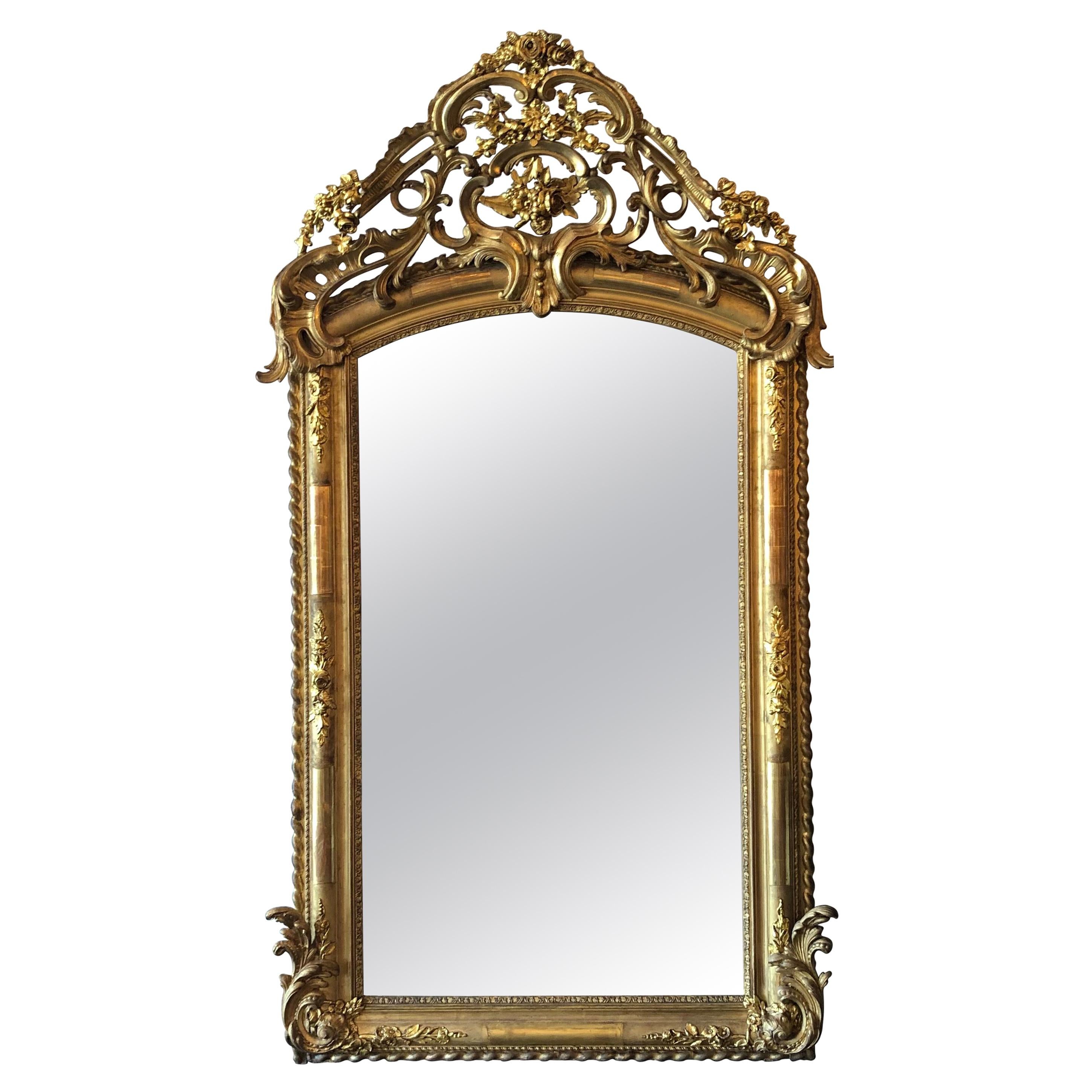 French Carved Gilt Wood Mirror For Sale