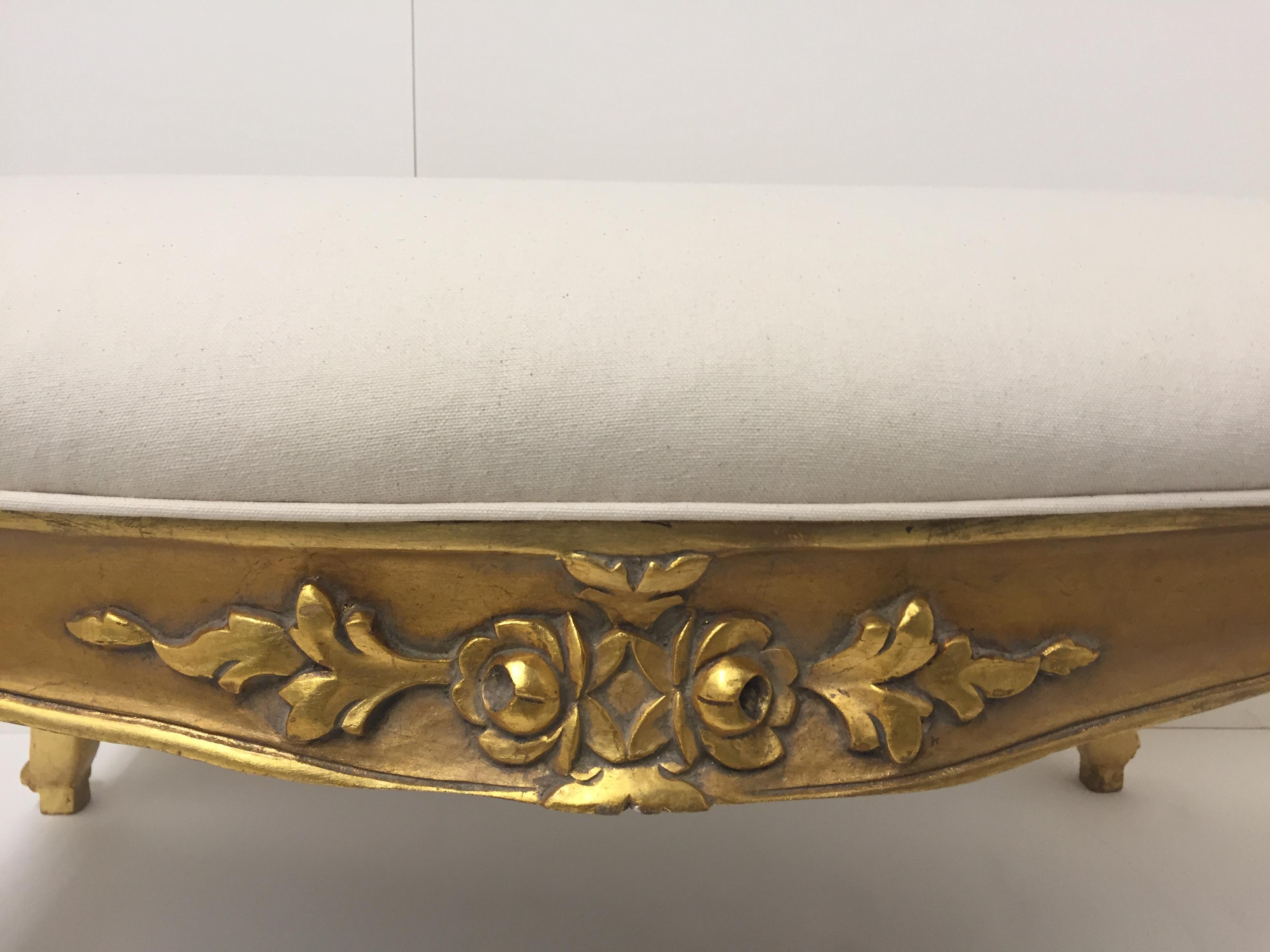 French Carved Giltwood Bench with New Cotton Duck Upholstery For Sale 2