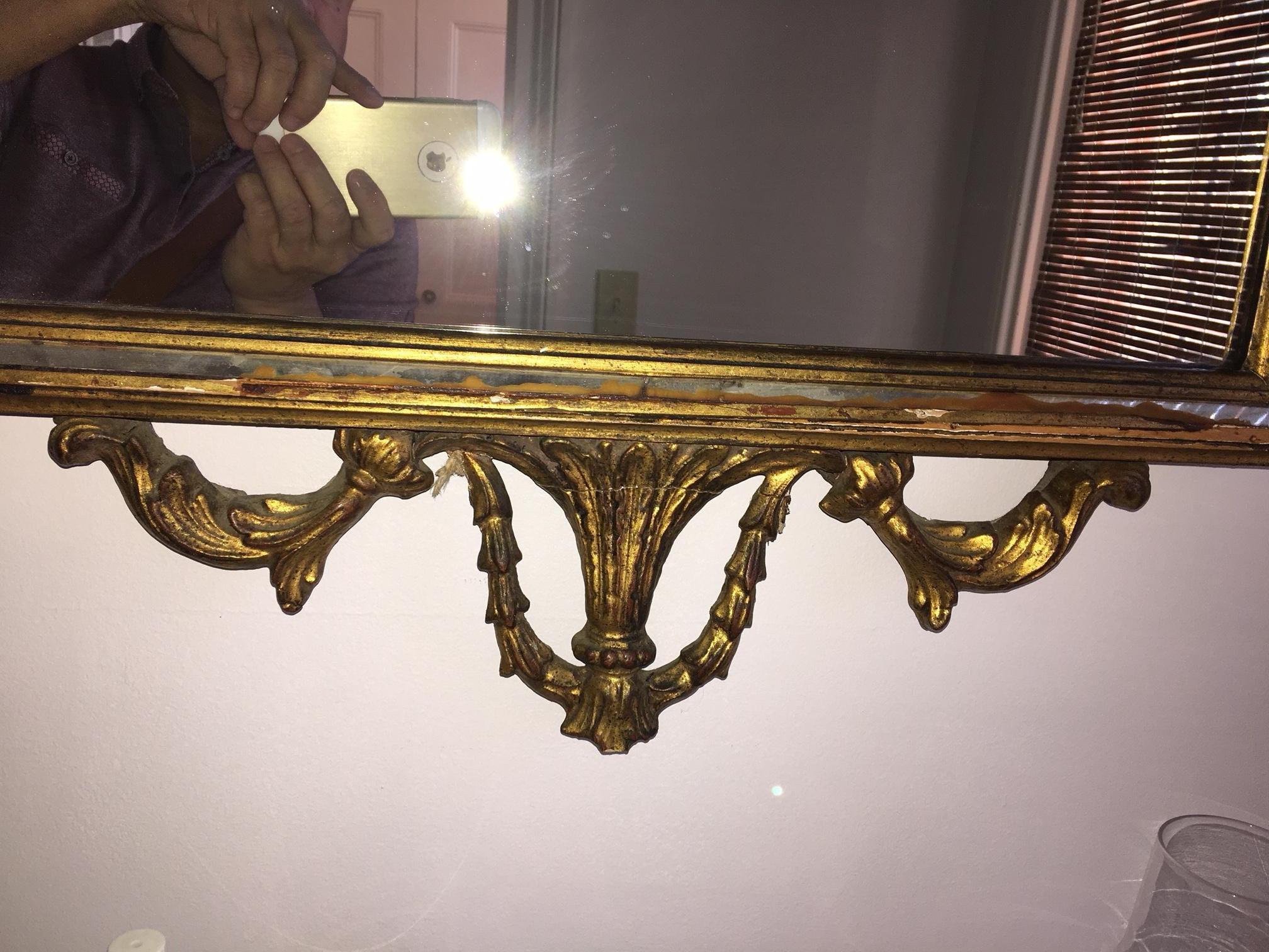 French Carved Giltwood Regency Mirror, Mid-20th Century In Good Condition In Savannah, GA