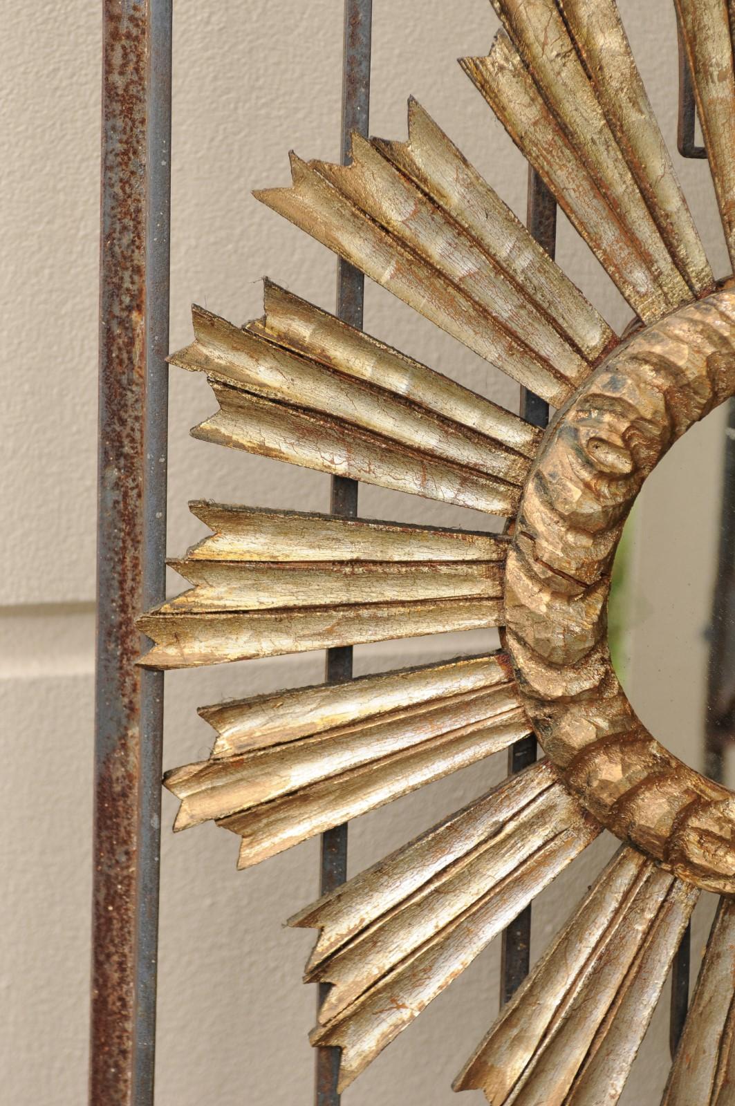 French Carved Giltwood Sunburst Mirror with Cloudy Frame, circa 1950 1