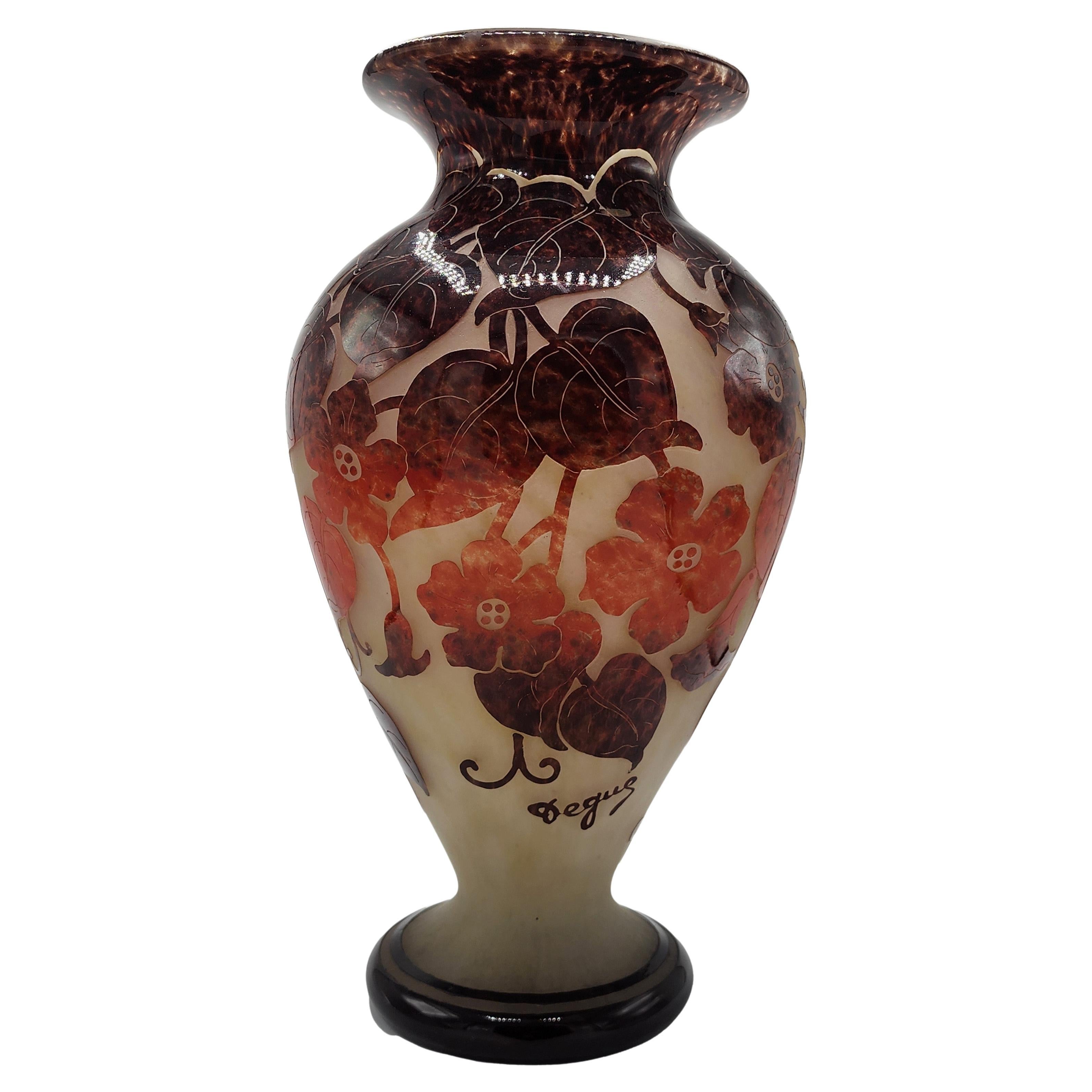 French carved glass vase from Degue