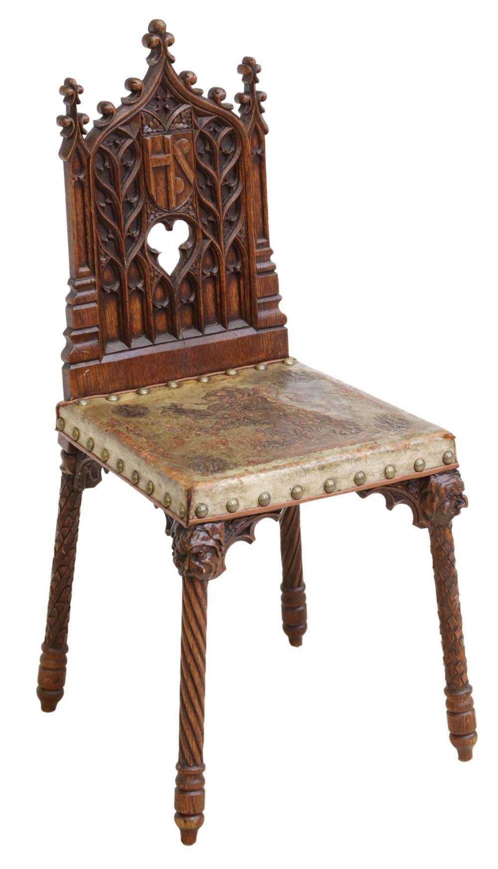 French Carved Gothic Revival Oak & Leather Chair Ca 19th Century In Good Condition For Sale In Bonita Springs, FL