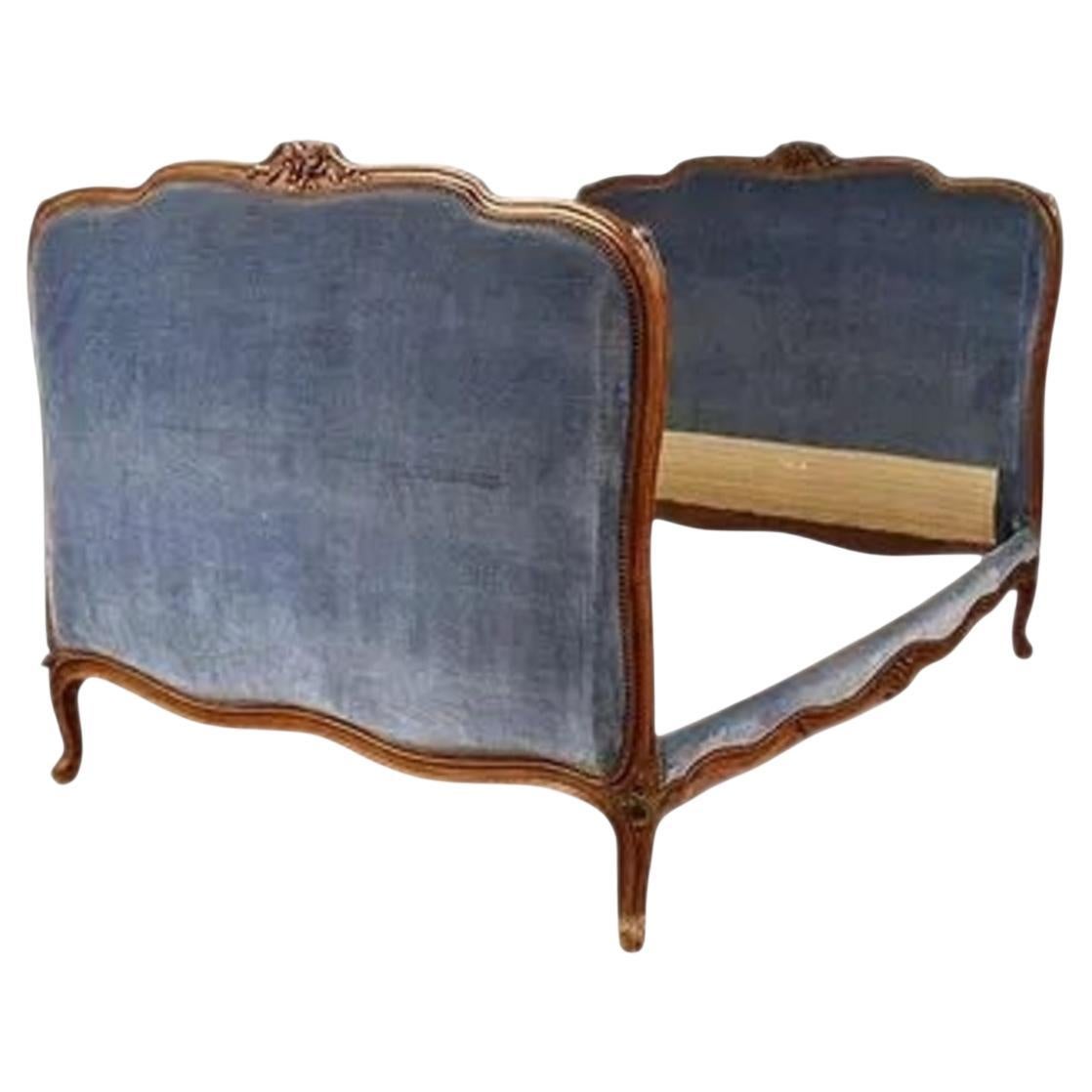 French Carved Louis XV Style Daybed Frame For Sale