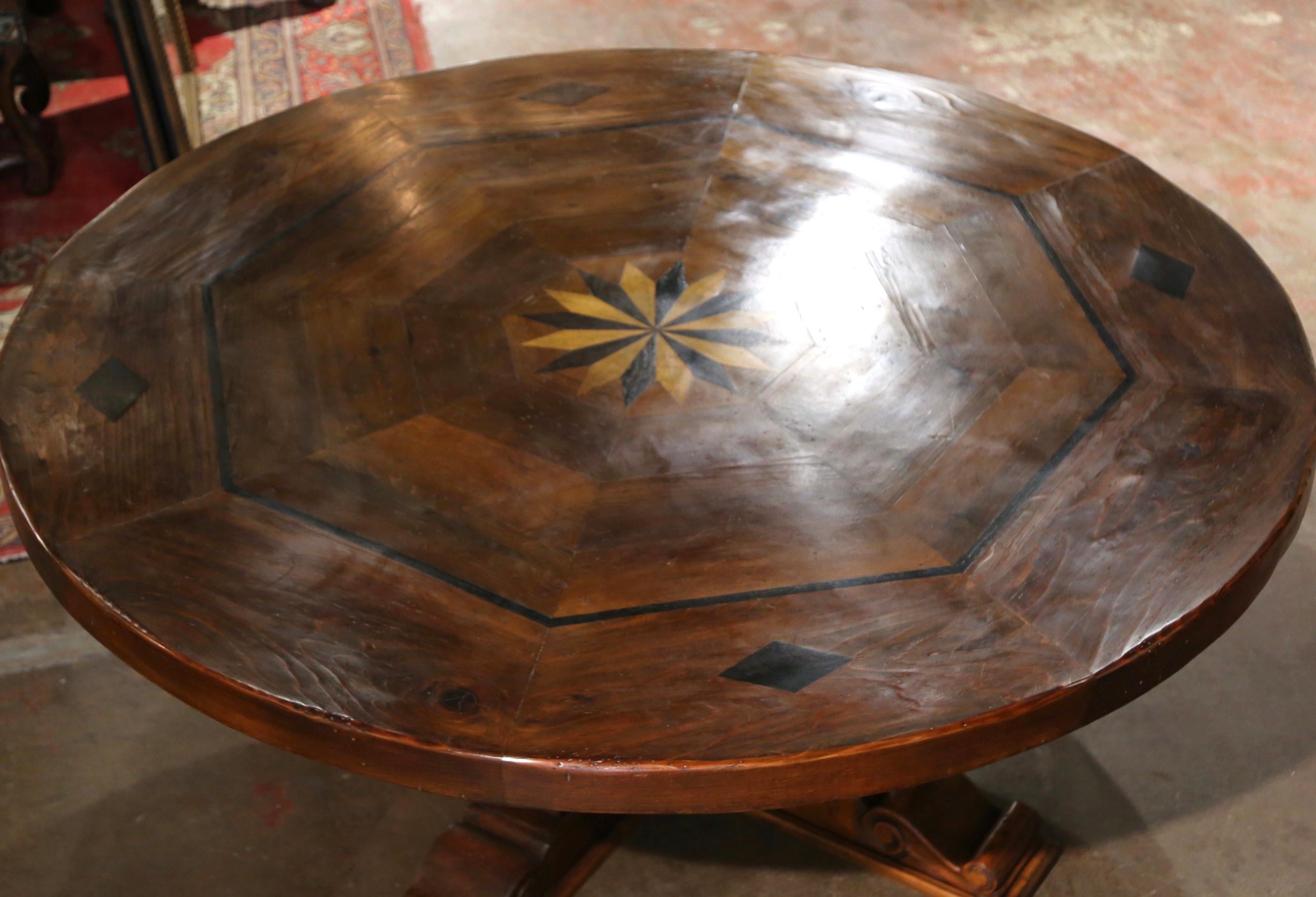 Louis XIII French Carved Marquetry Decor Walnut and Pine Pedestal Round Dining Table For Sale