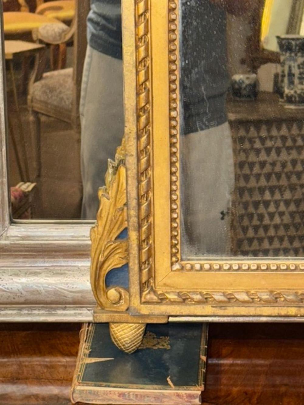 XIX secolo Specchio neoclassico francese intagliato in vendita