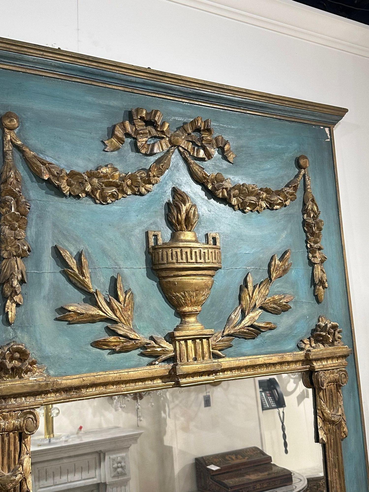 French Carved Neo-Classical Trumeau Mirror In Good Condition For Sale In Dallas, TX