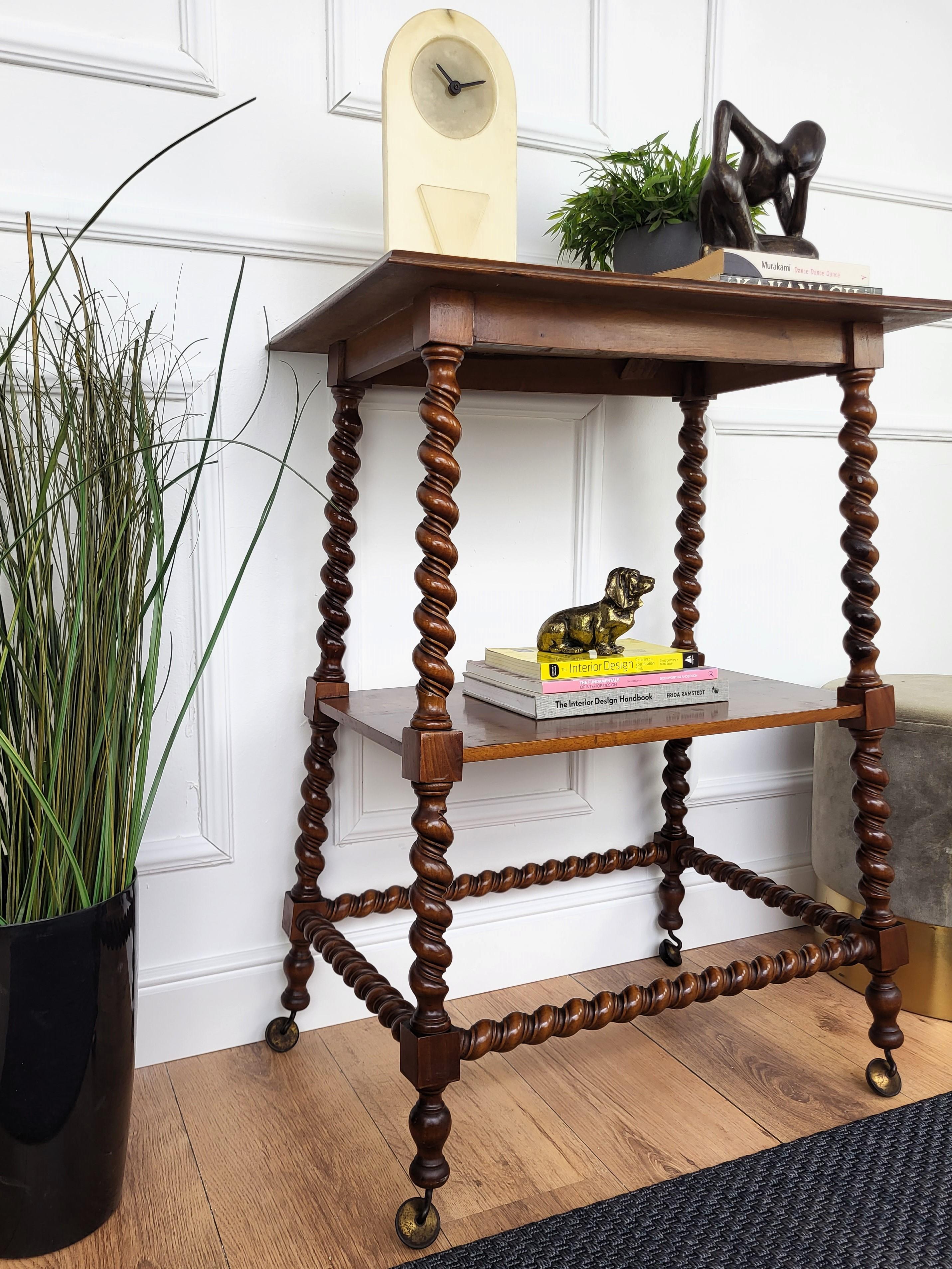French Carved Oak Beveled Top Bobbin Barley Twist Legs Etagere Side Table Cart In Good Condition For Sale In Carimate, Como