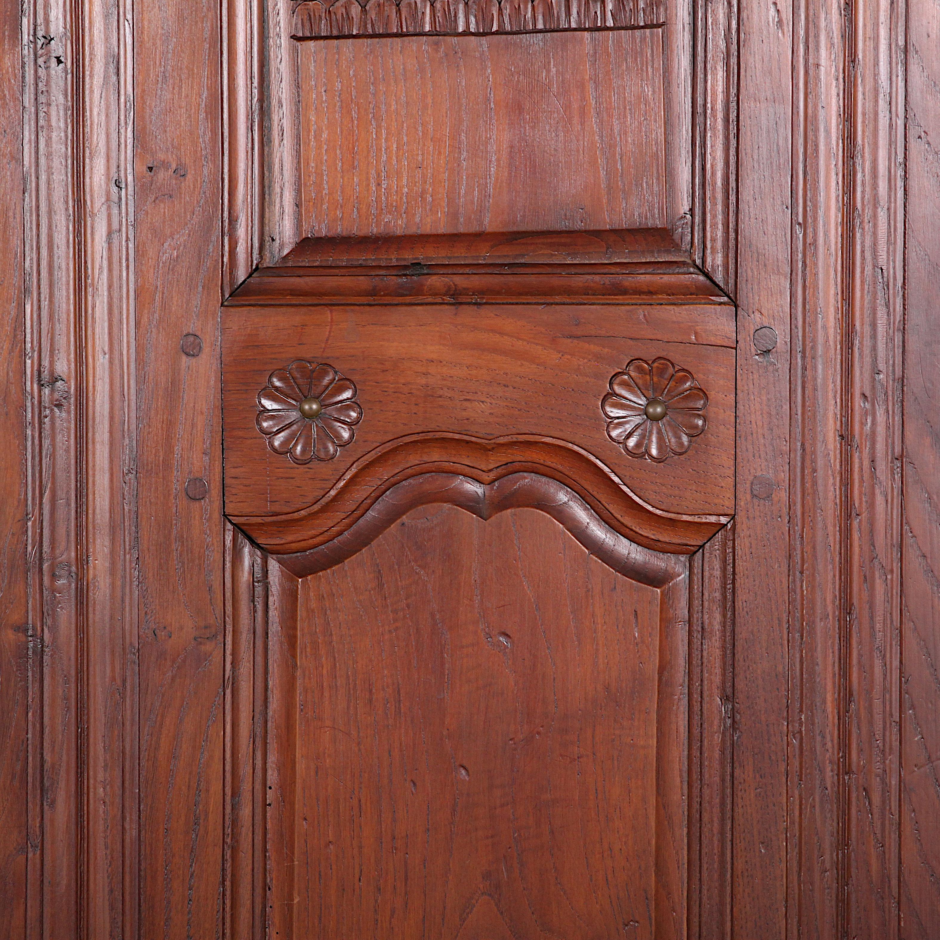 French Carved Oak + Elm Coat Rack or Hallstand In Good Condition In Vancouver, British Columbia