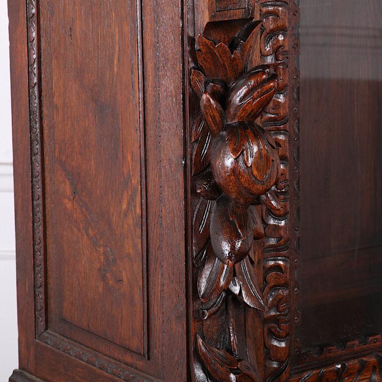 French Carved Oak Renaissance Revival Cabinet / Bookcase, C.1880 2