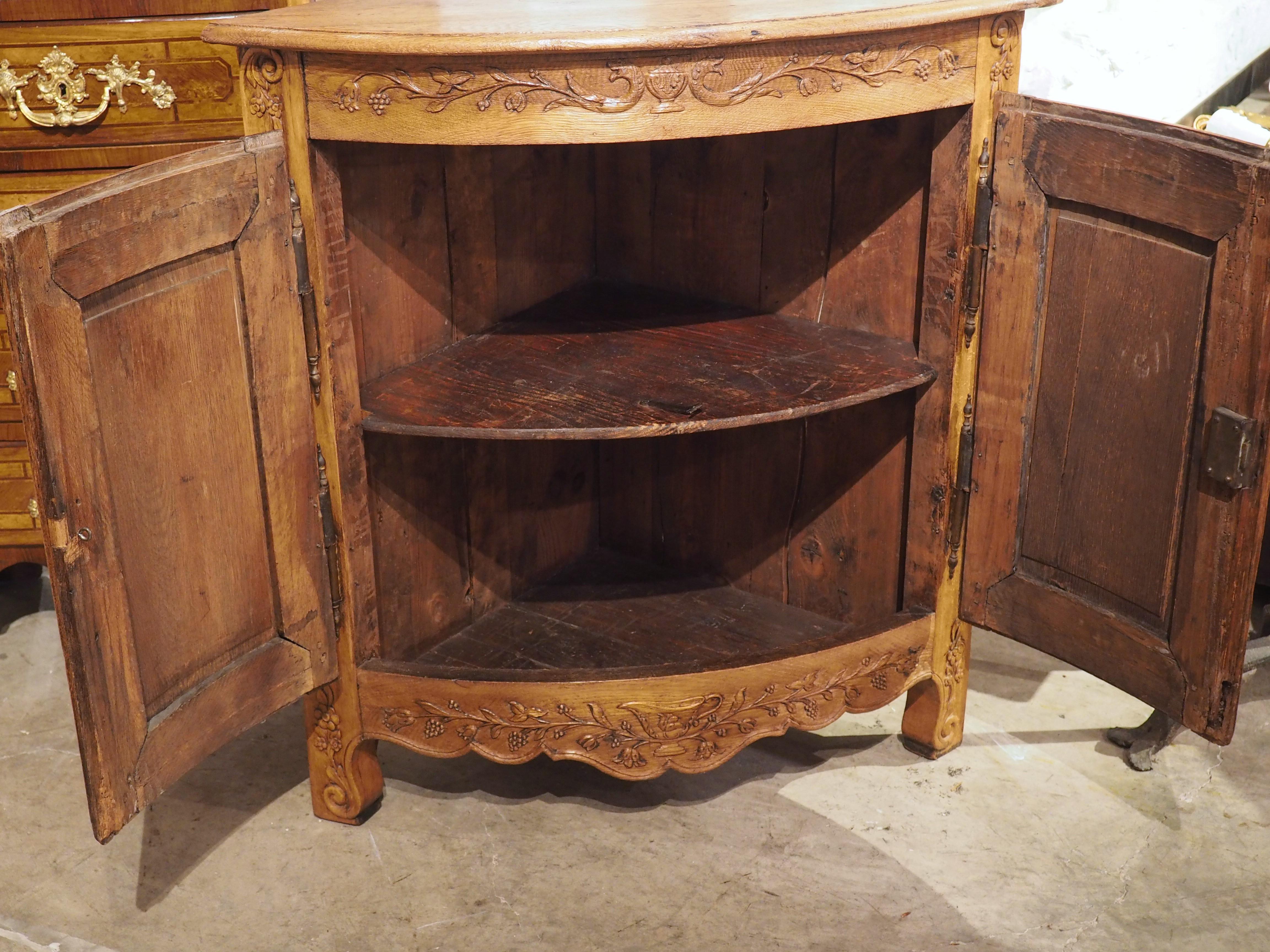 French Carved Oak Transitional Style Corner Cabinet, Circa 1780 For Sale 2