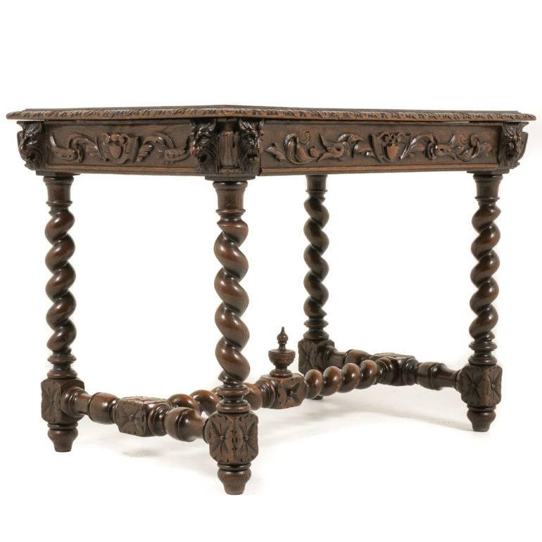 French Carved Oak Writing Table In Excellent Condition In Vancouver, British Columbia