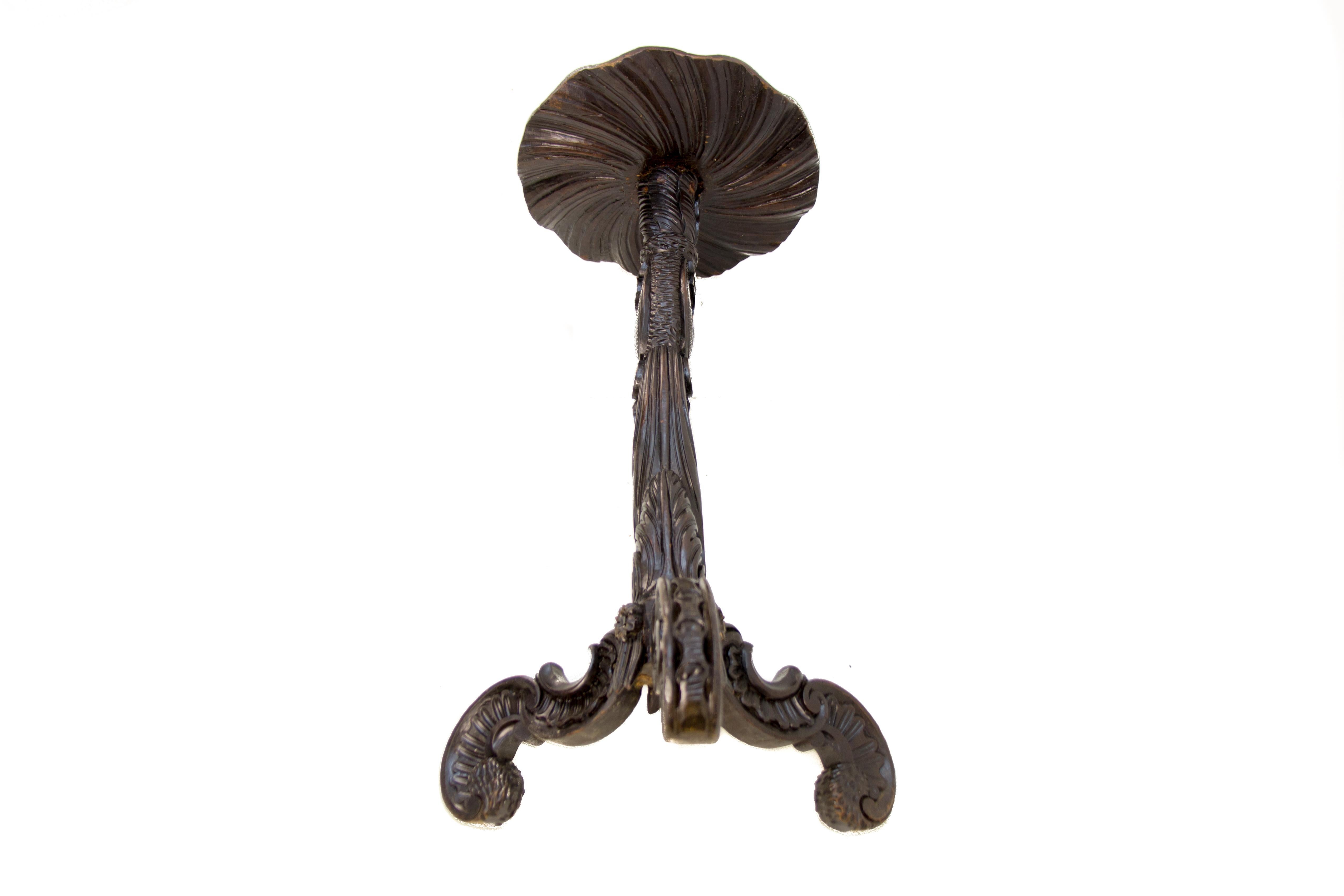French Carved Pedestal Table For Sale 1