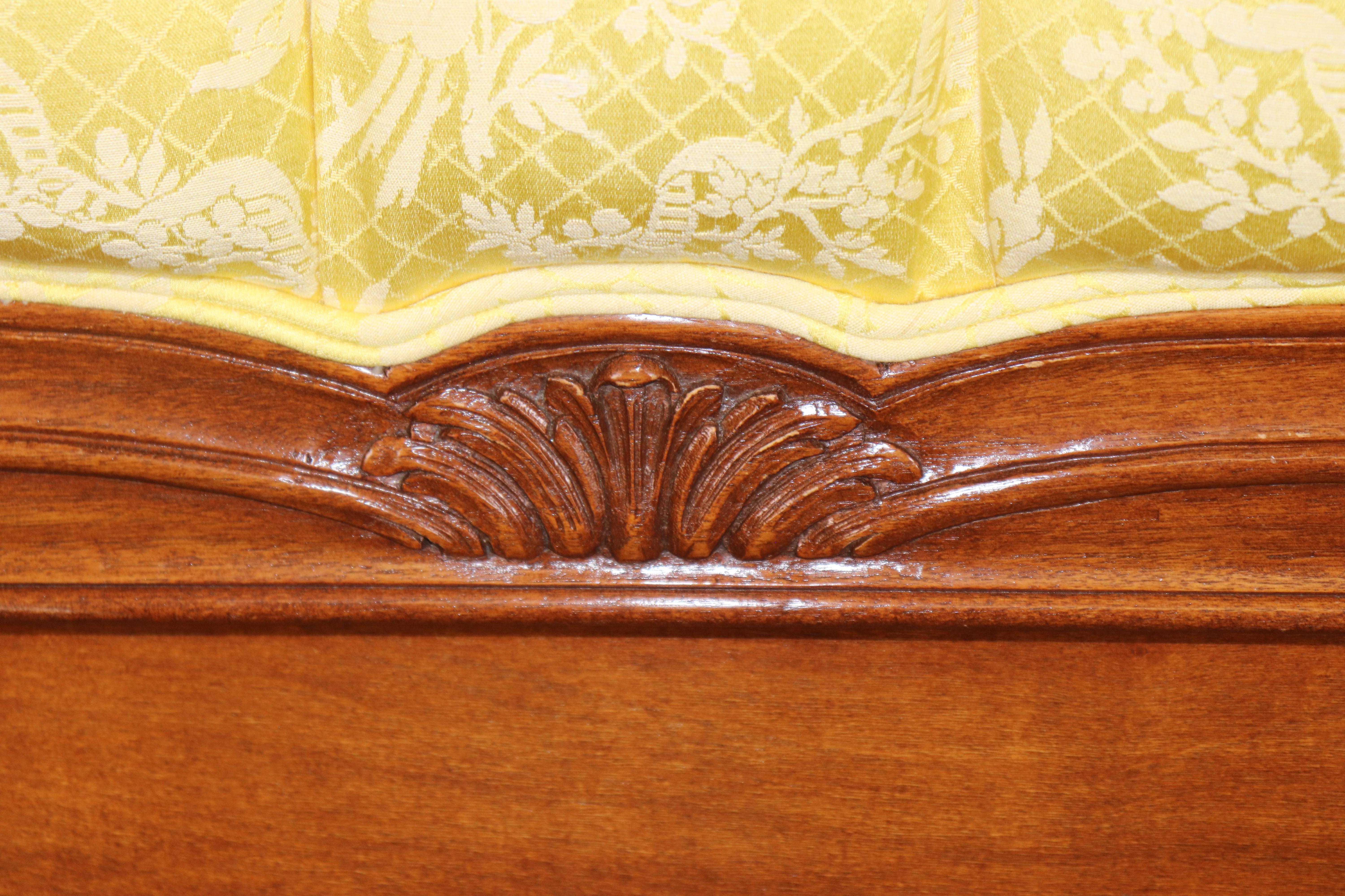 French Carved Queen Sized Tufted Louis XV Style Heaboard For Sale 1