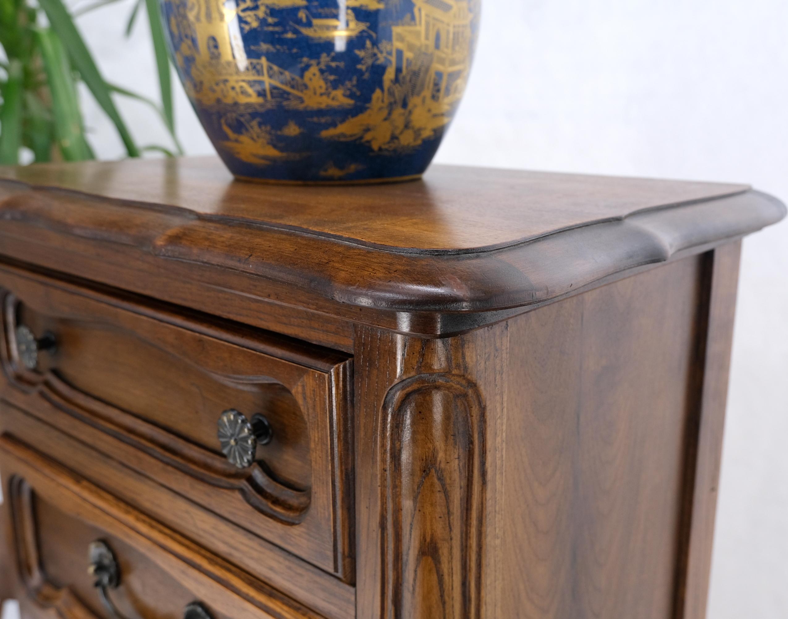 French Carved Walnut Lingerie 6 Dovetails Drawer Chest Dresser Drop Pulls For Sale 5