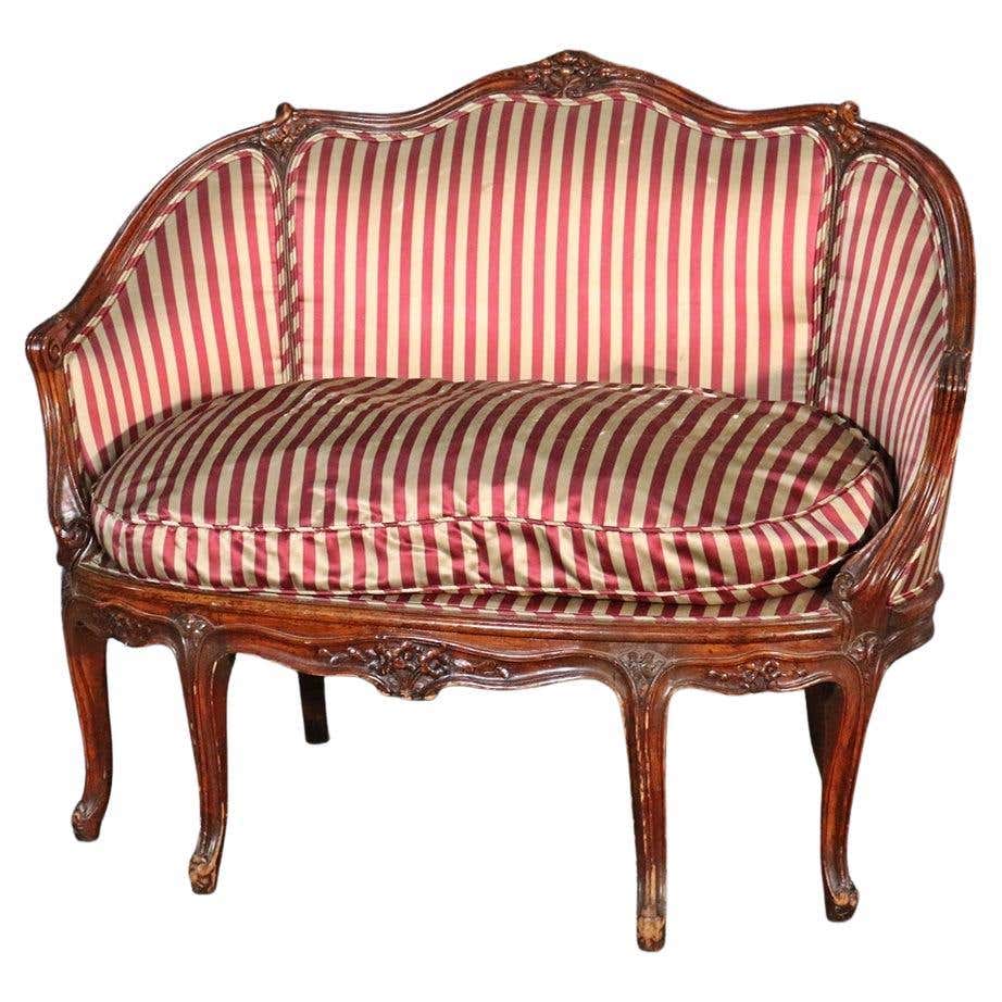 Salon Art Déco Style Louis XVI Canapé - Fauteuils - Chaises Salon Art Déco Style Louis XVI Canapé - Fauteuils - Chaises