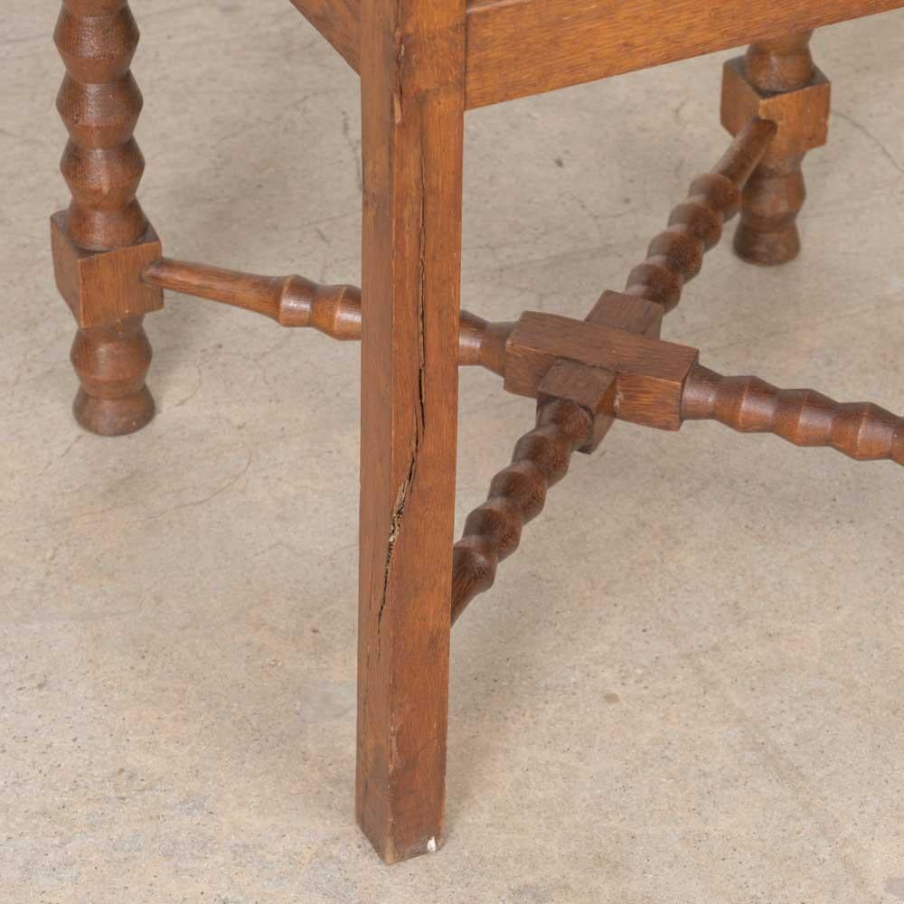 Französisch geschnitzt Wood und geflochtene Stühle, Satz von 4 im Angebot 10