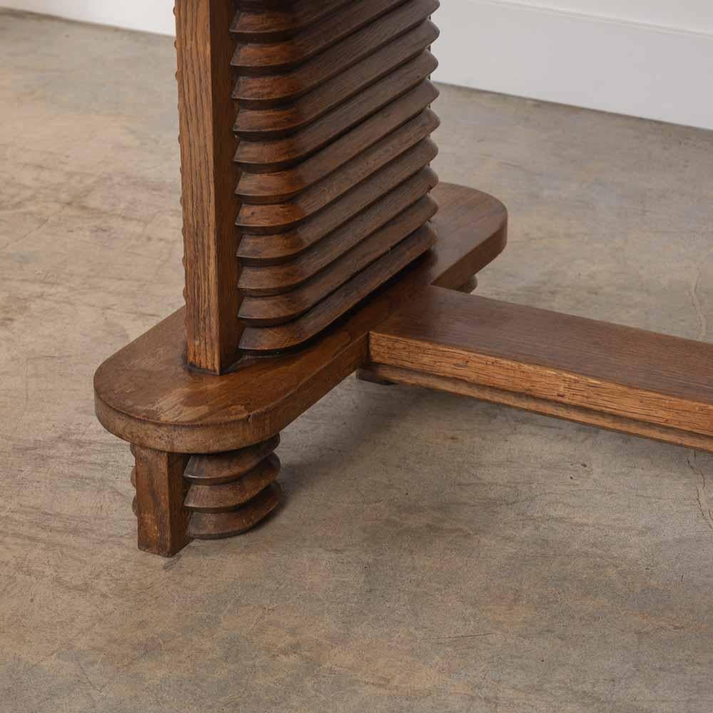 Französisch geschnitzt Wood Brutalist Tisch von Charles Dudouyt im Angebot 5