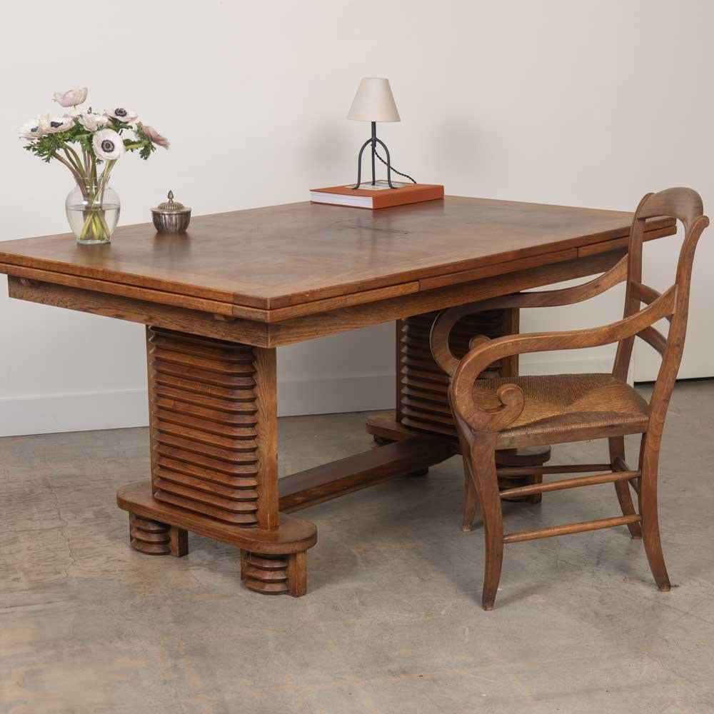 Französisch geschnitzt Wood Brutalist Tisch von Charles Dudouyt (Brutalismus) im Angebot