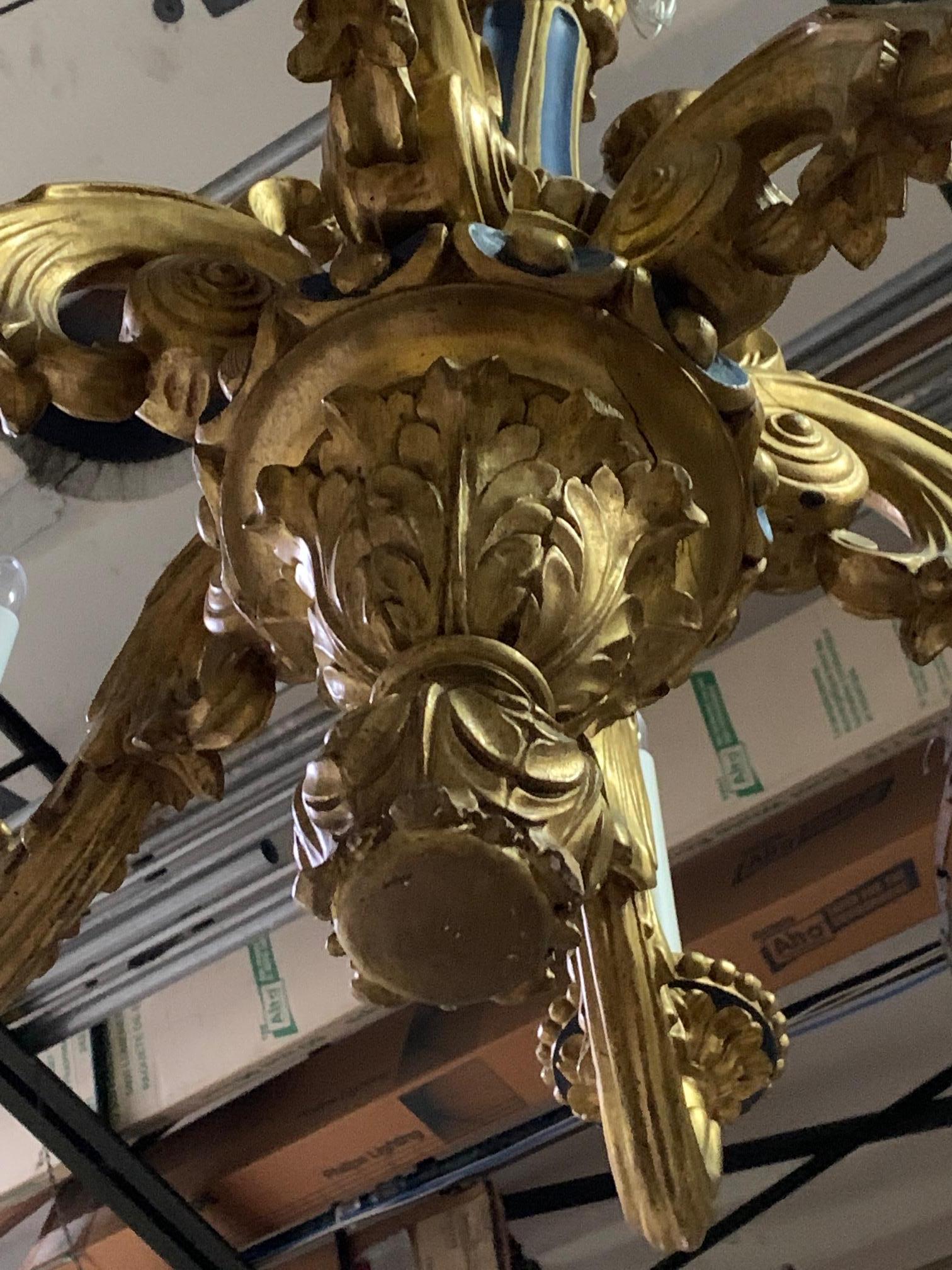 French Carved Wood Chandelier with a Gold Leaf and Blue Painted Finish In Good Condition For Sale In Dallas, TX