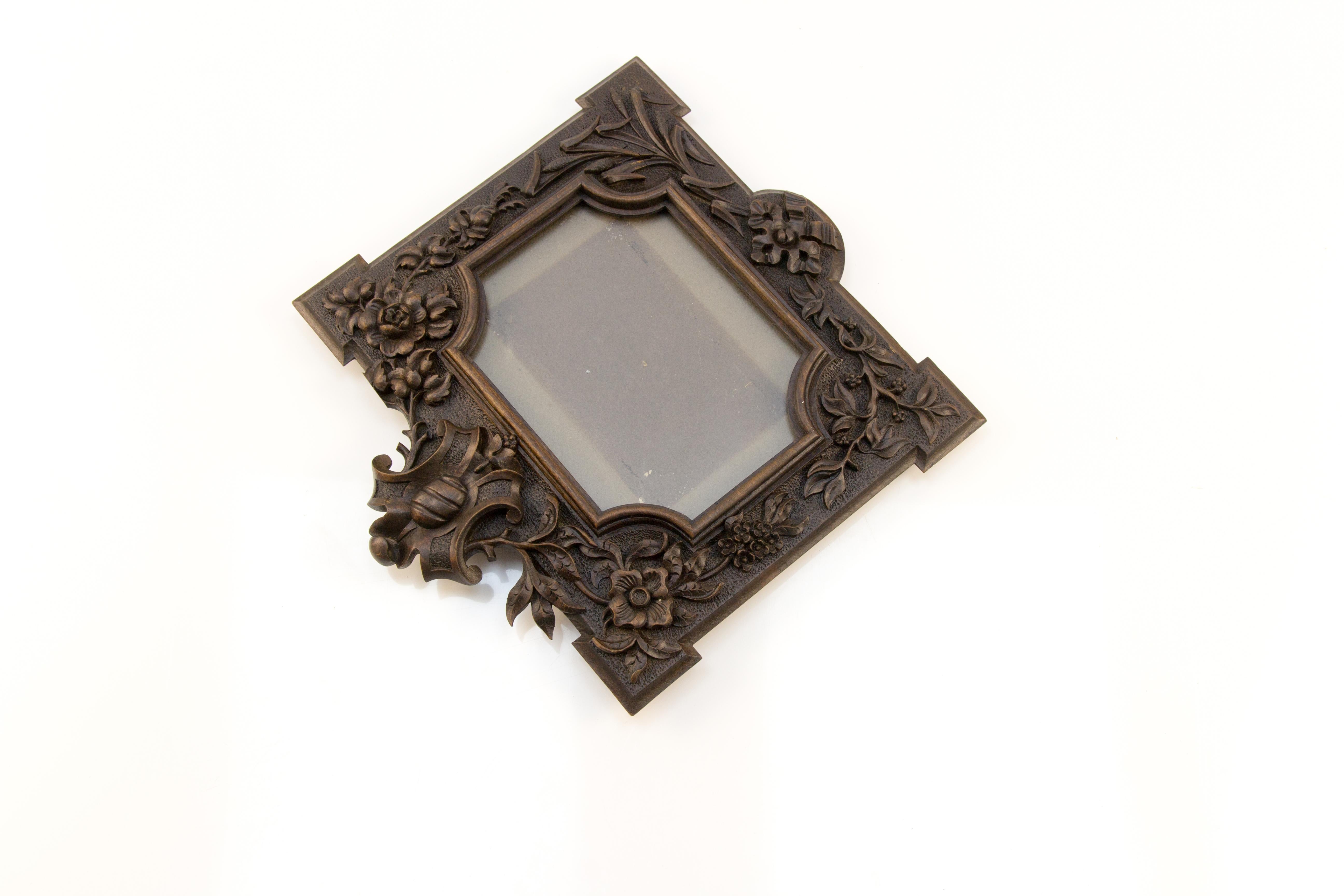 French Carved Wood Picture Frame or Photo Frame, 1920s In Good Condition In Barntrup, DE