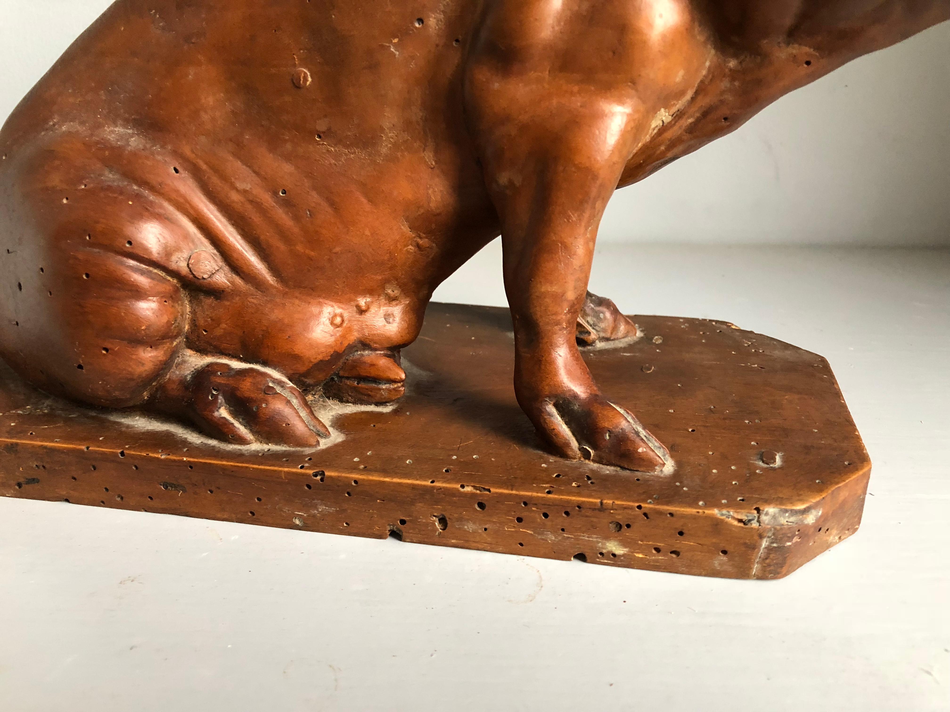 wood carved pig