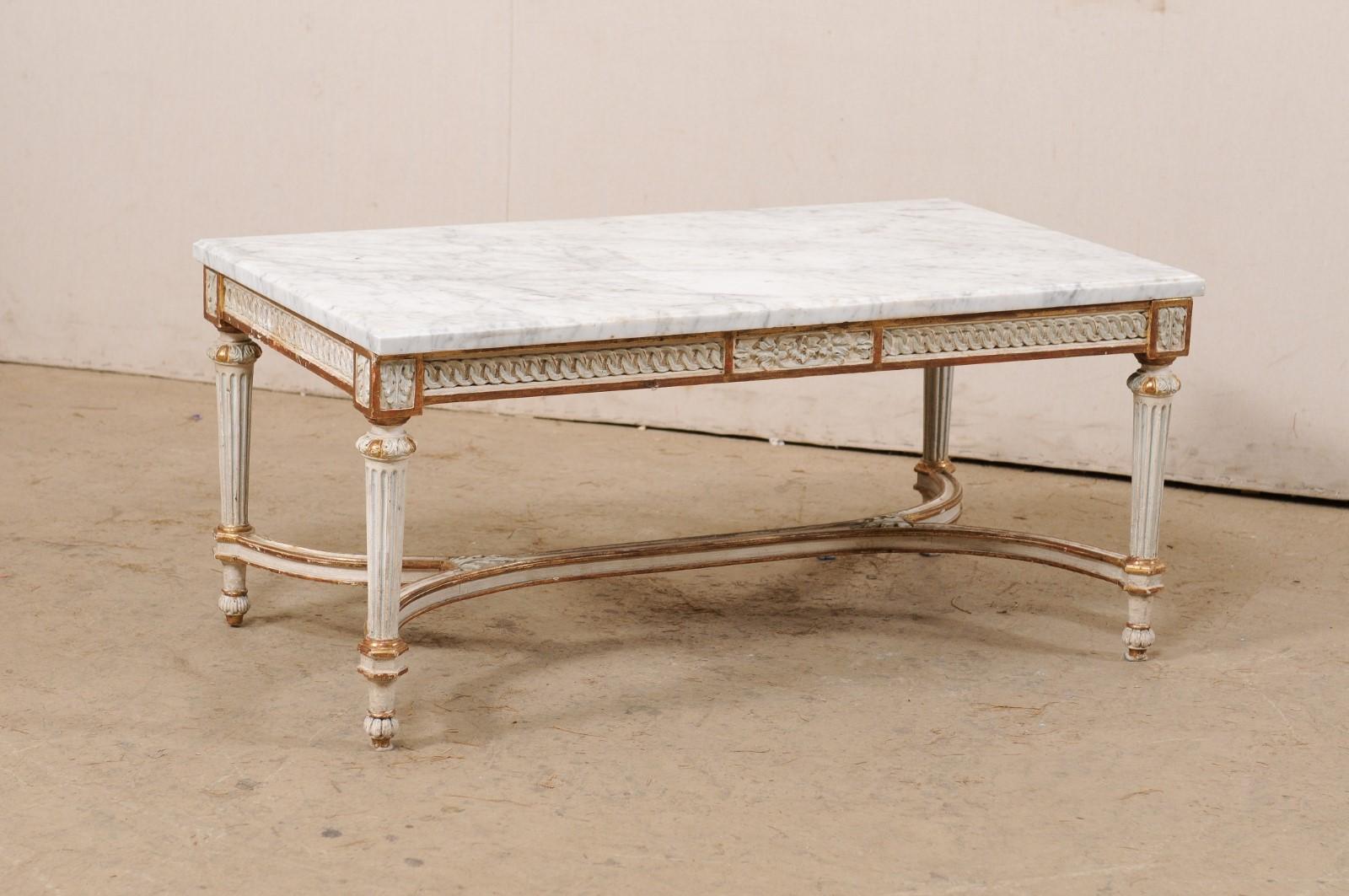 French Carved-Wood Rectangular Coffee Table w/Orig. White Marble Top, Mid 20th c For Sale 1