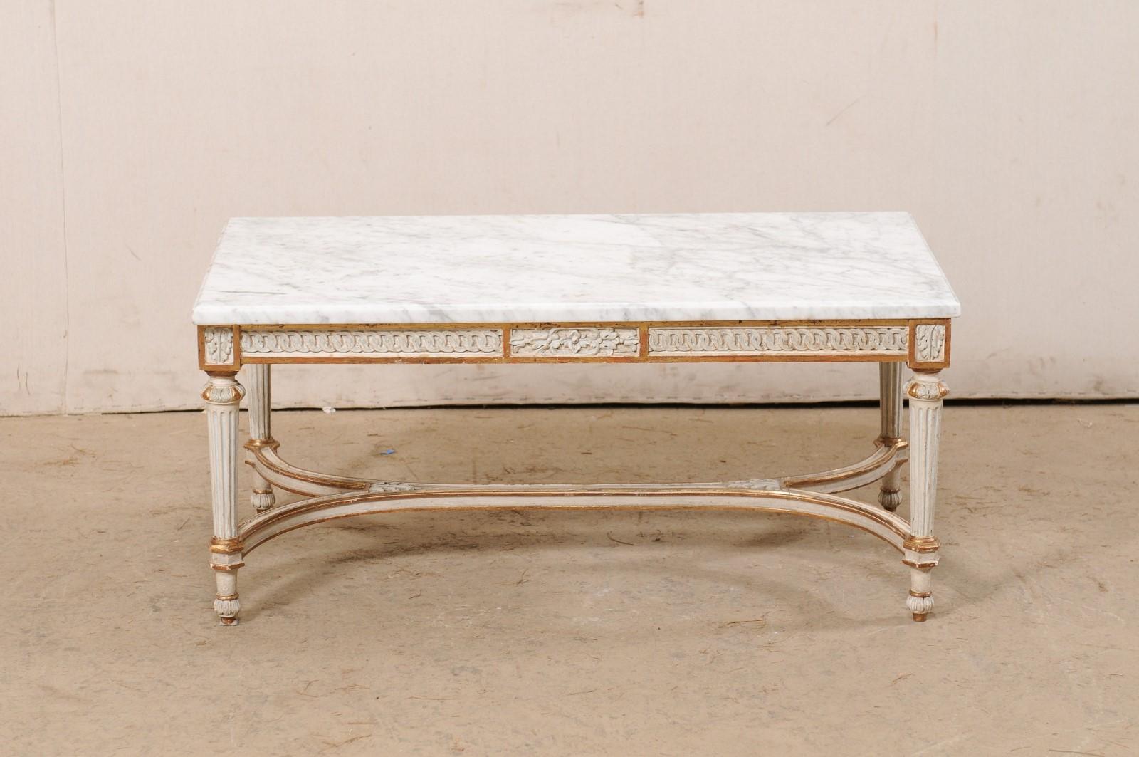 French Carved-Wood Rectangular Coffee Table w/Orig. White Marble Top, Mid 20th c For Sale 4