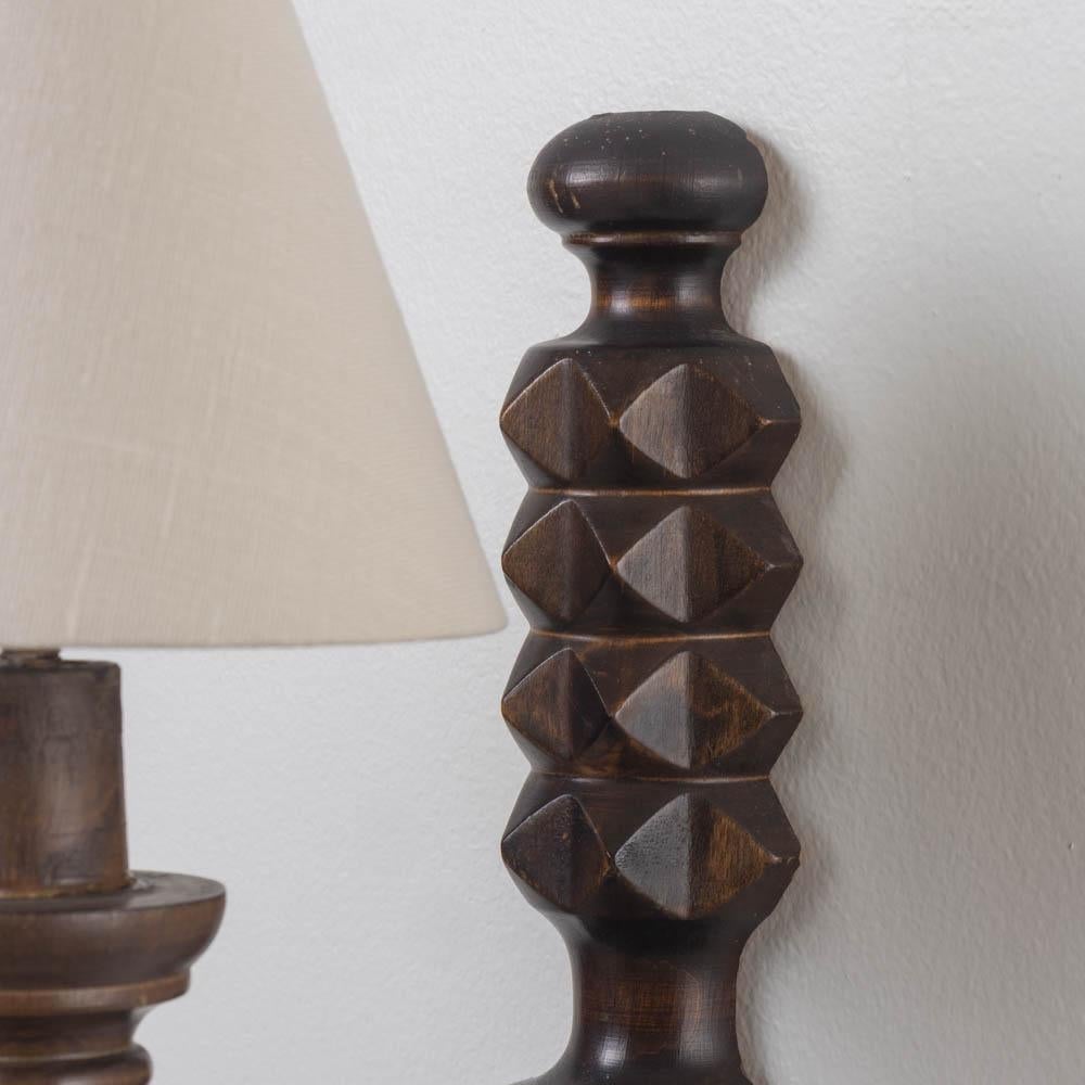 French Carved Wood Sconce by Charles Dudouyt en venta 2