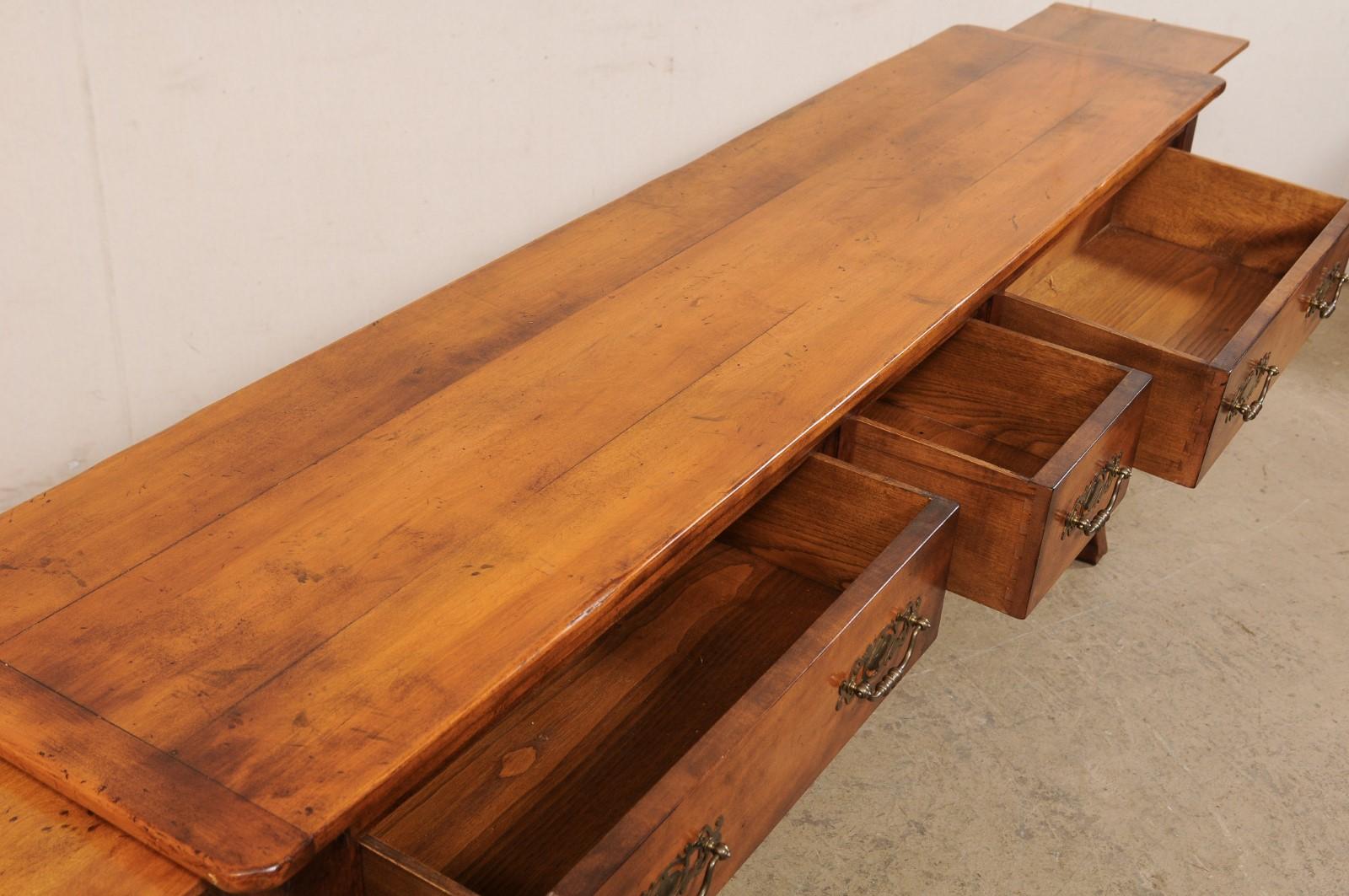 French Carved-Wood Server Table W/Drawers & Leaf / Shelf Extensions at Each Side In Good Condition For Sale In Atlanta, GA