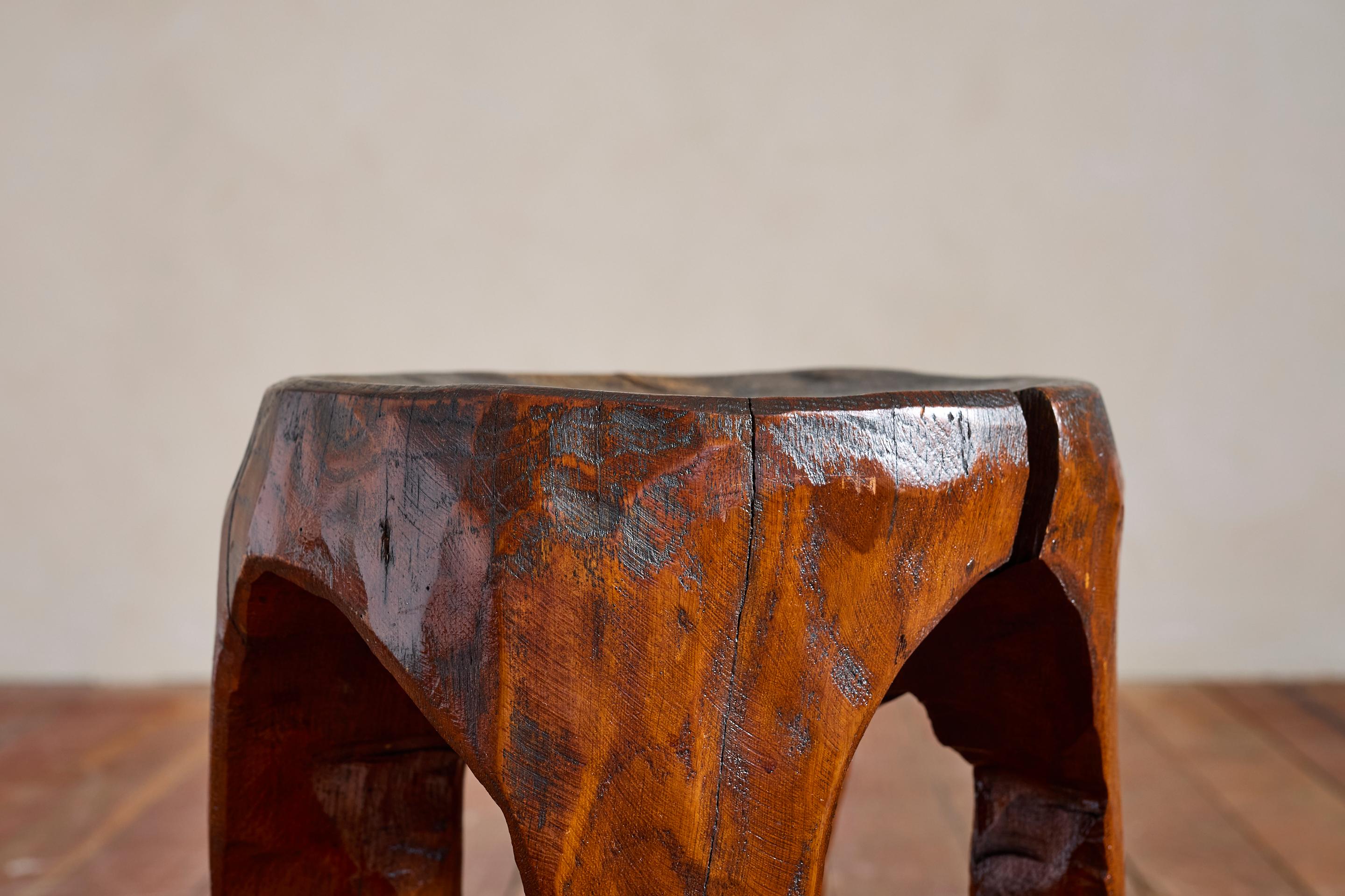 Legno Sgabelli francesi intagliati in Wood in vendita