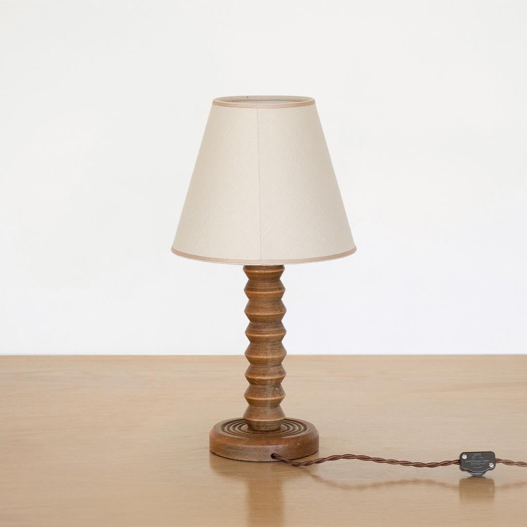 French Carved Wood Table Lamp In Good Condition In Los Angeles, CA
