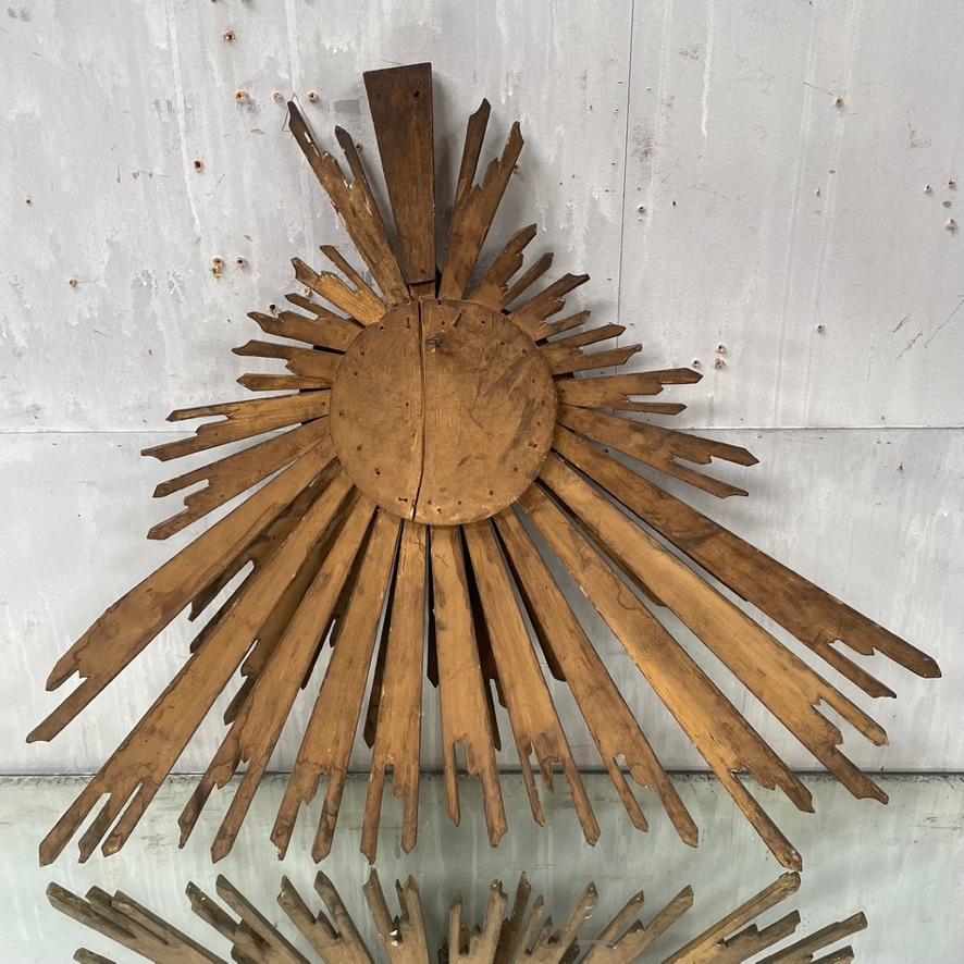 Pine French Carved Wooden All Seeing Eye - Original Gilt For Sale