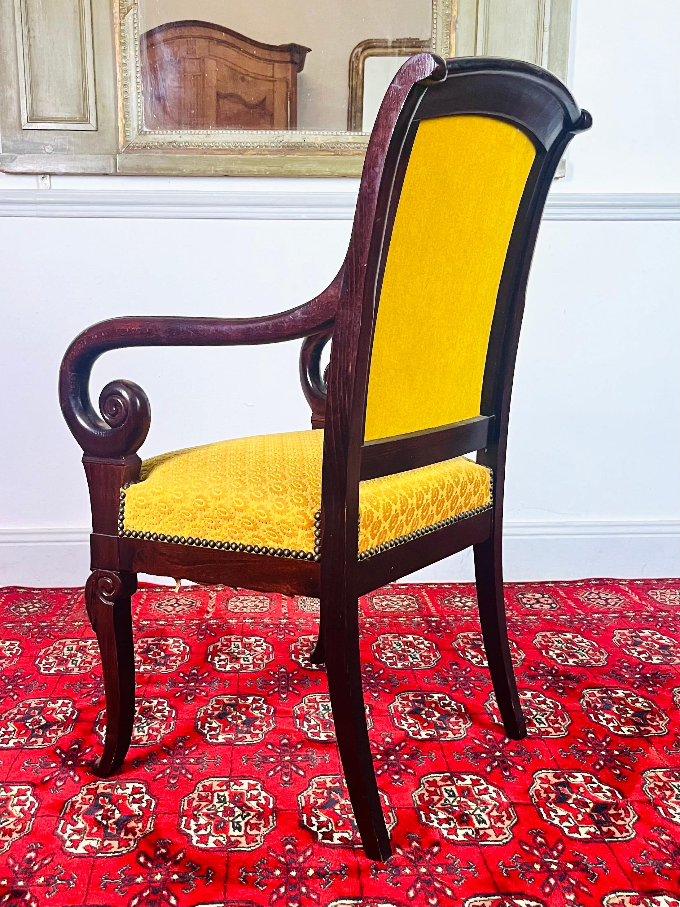 French Carved Wooden Armchair with Yellow Velvet   - Restoration Period - France For Sale 1