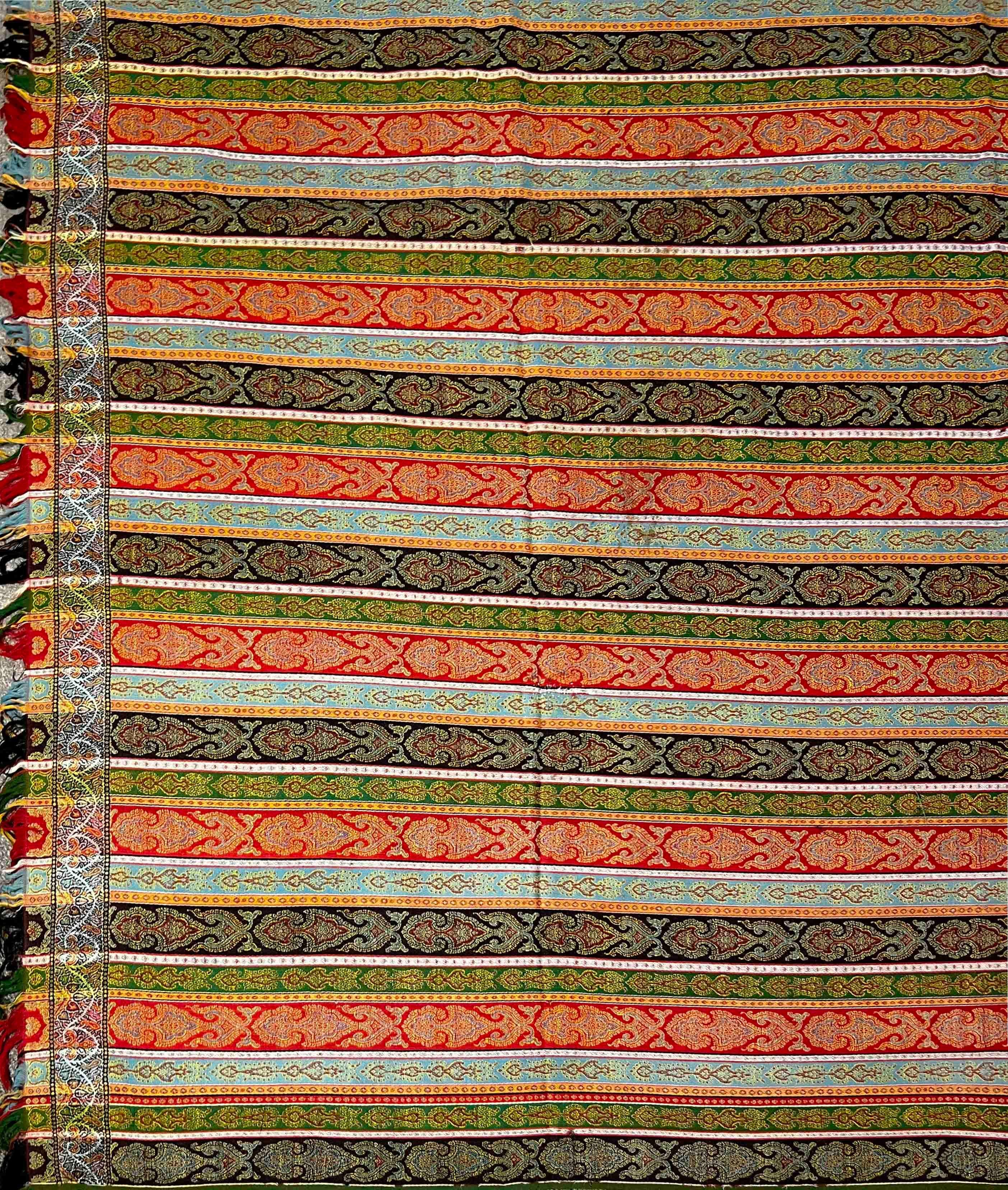 Tribal French cashmere shawl Lyonnais around 1900 - N° 802 For Sale