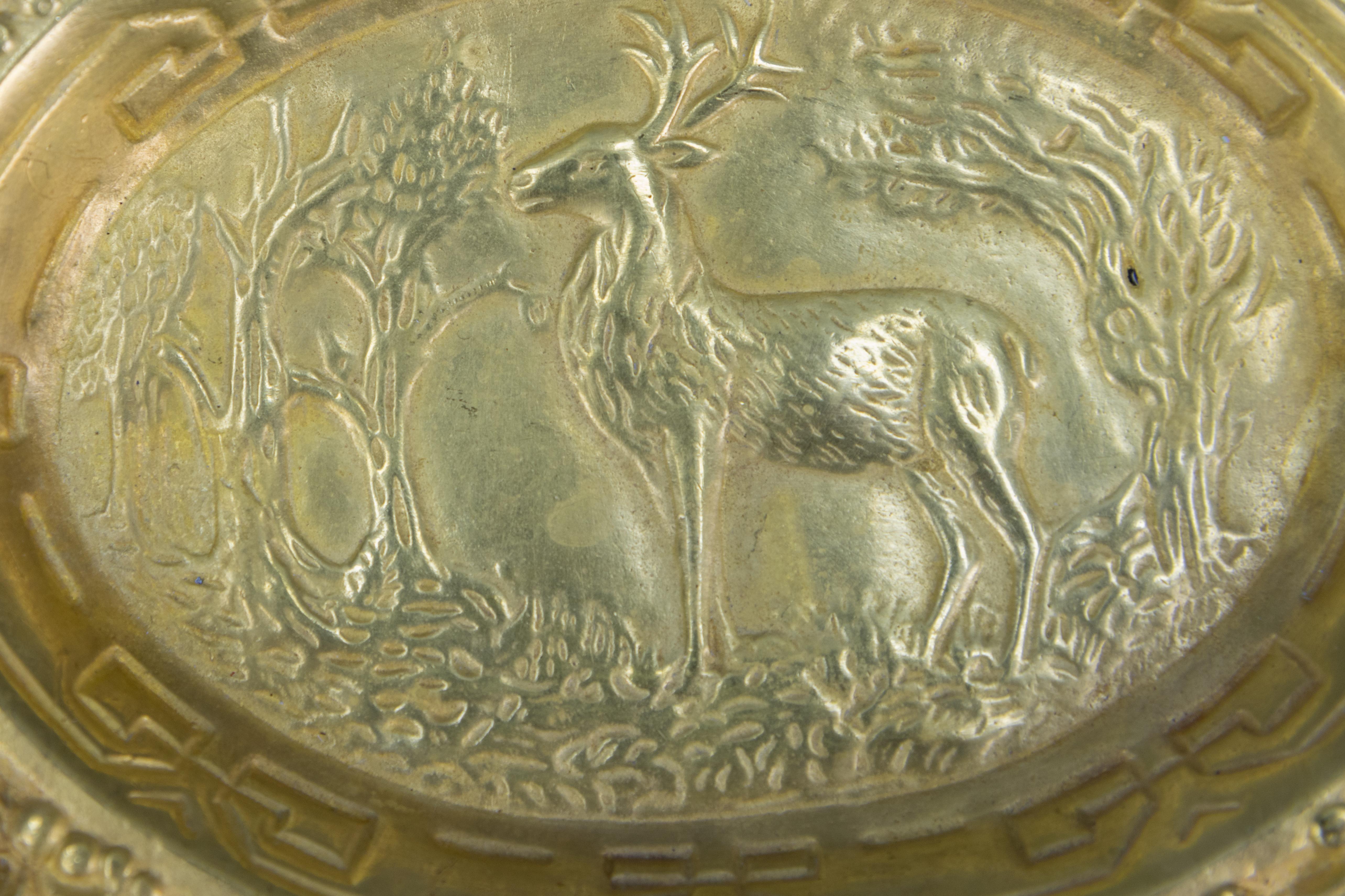 French Cast Bronze Ashtray with Stag Motif, 1950s im Angebot 4