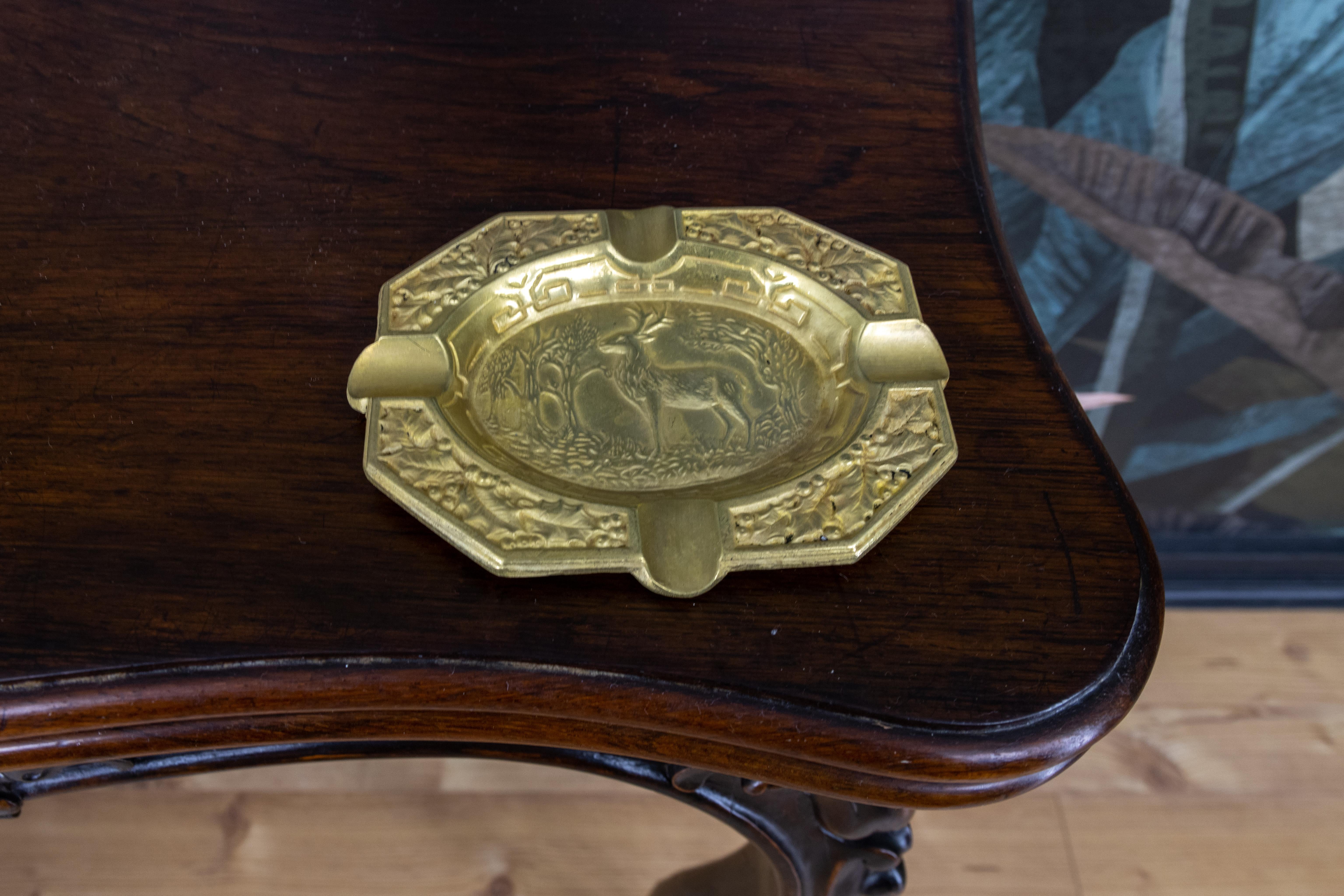 French Cast Bronze Ashtray with Stag Motif, 1950s im Angebot 5