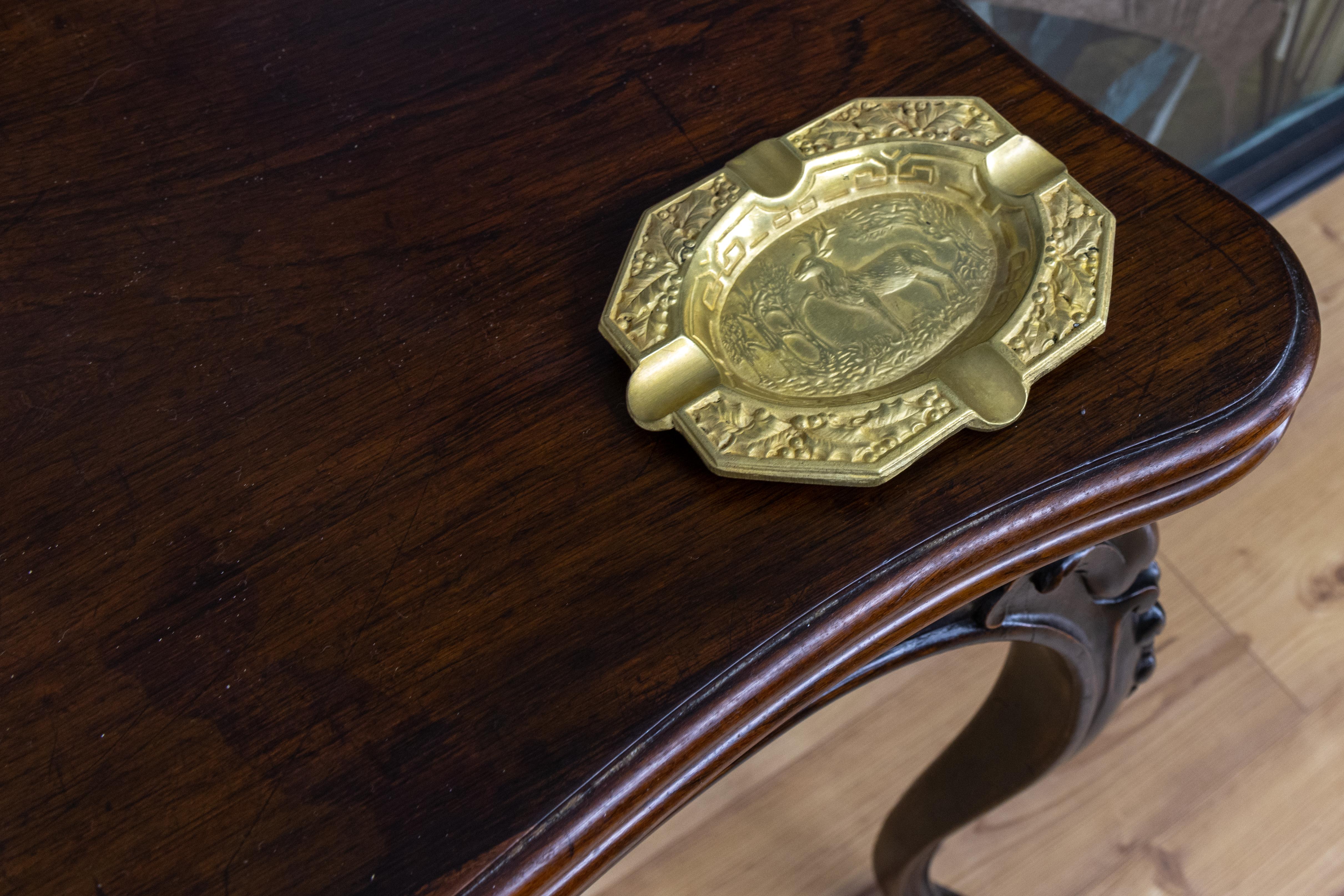 French Cast Bronze Ashtray with Stag Motif, 1950s im Angebot 6