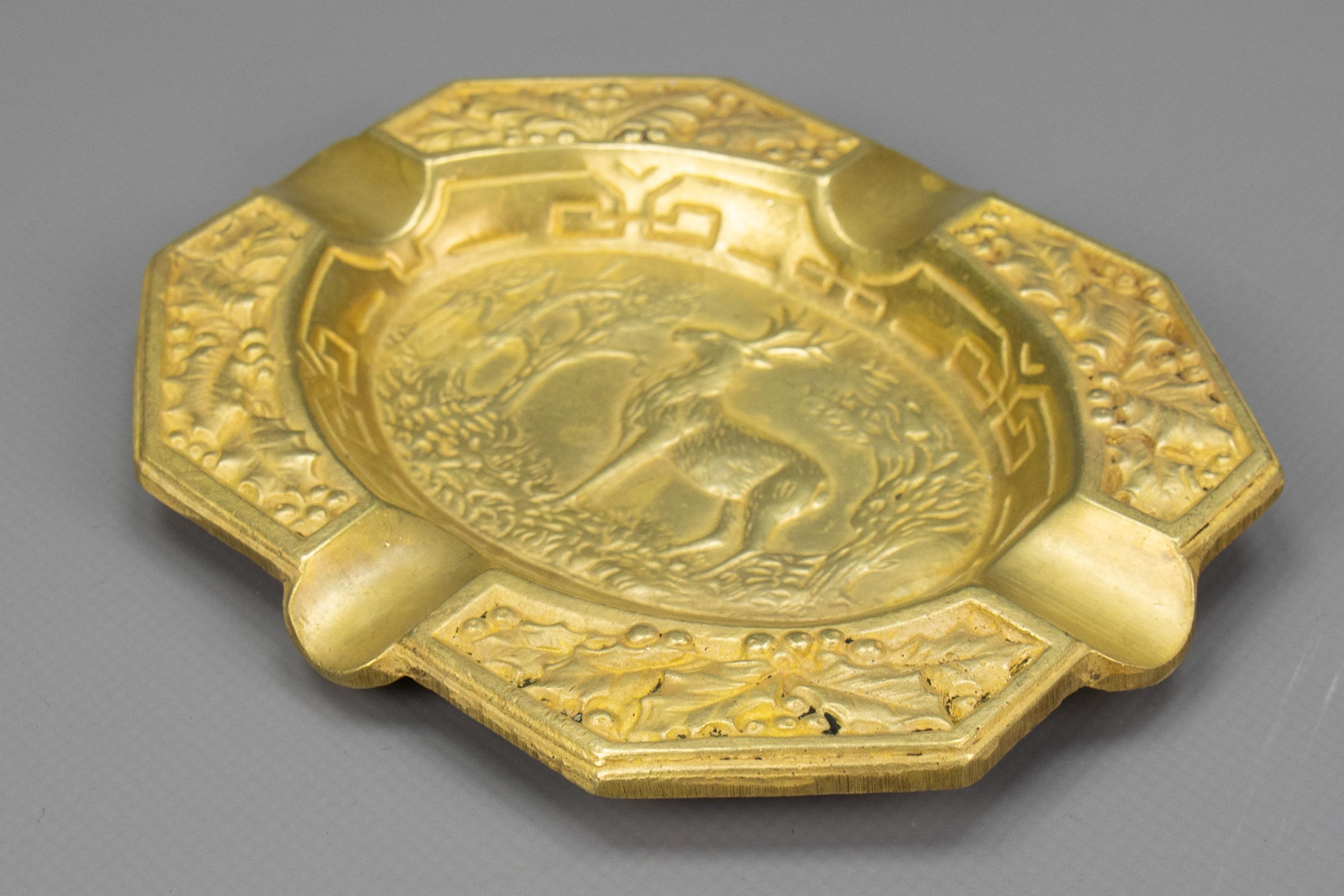 French Cast Bronze Ashtray with Stag Motif, 1950s im Angebot 9