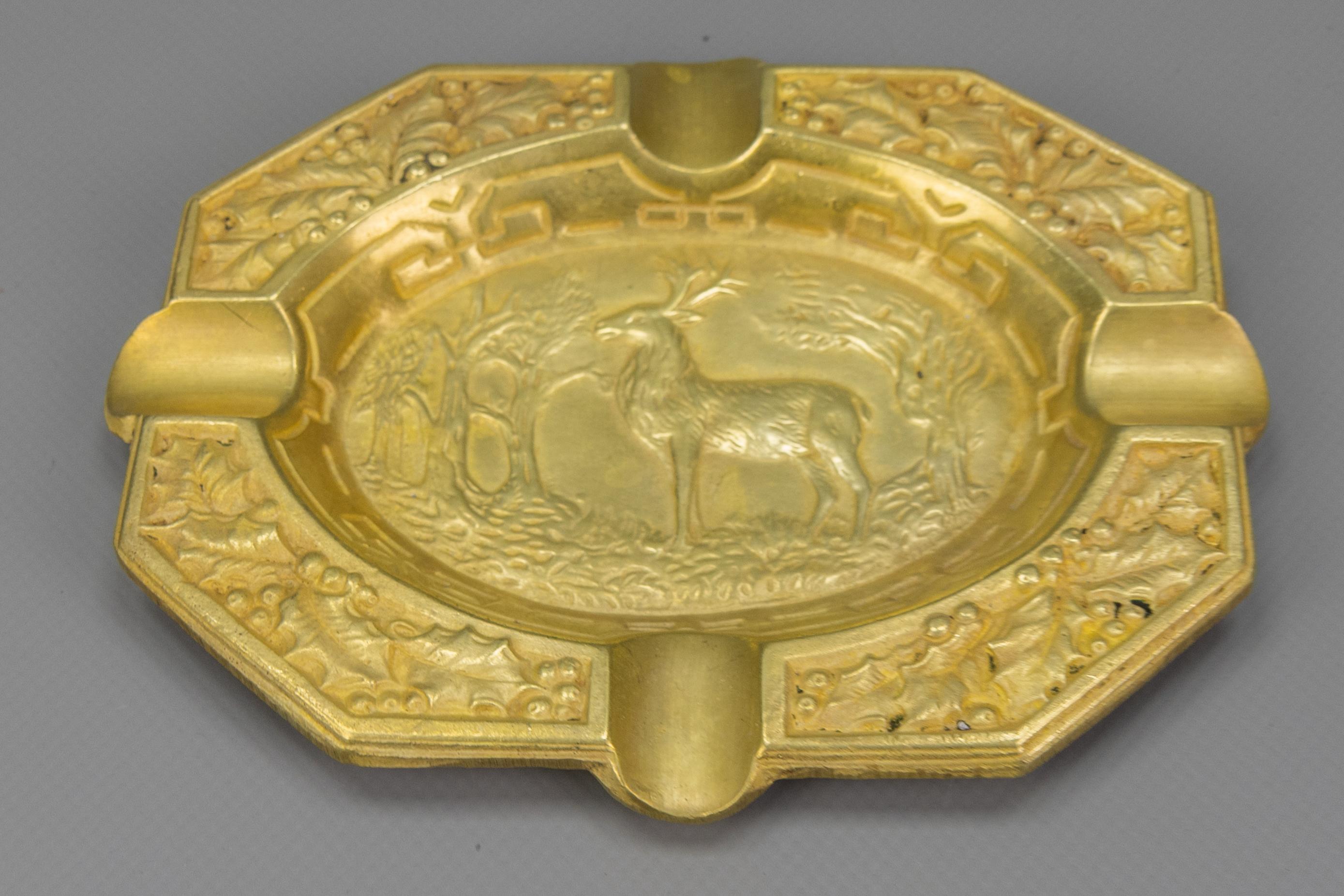 French Cast Bronze Ashtray with Stag Motif, 1950s im Angebot 10