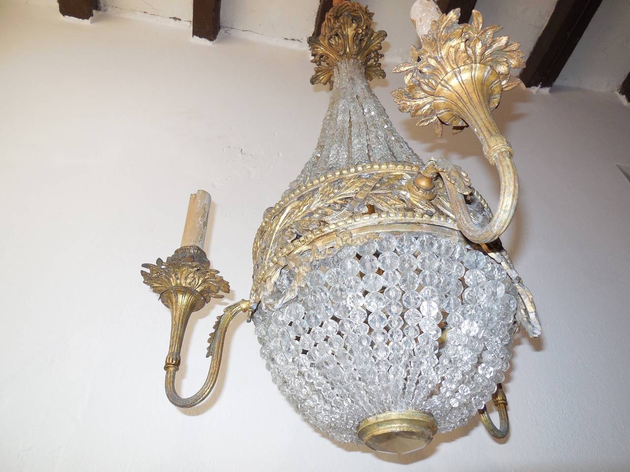 French Cast Bronze Crystal Beaded Dome Wreath Chandelier In Good Condition In Modena (MO), Modena (Mo)