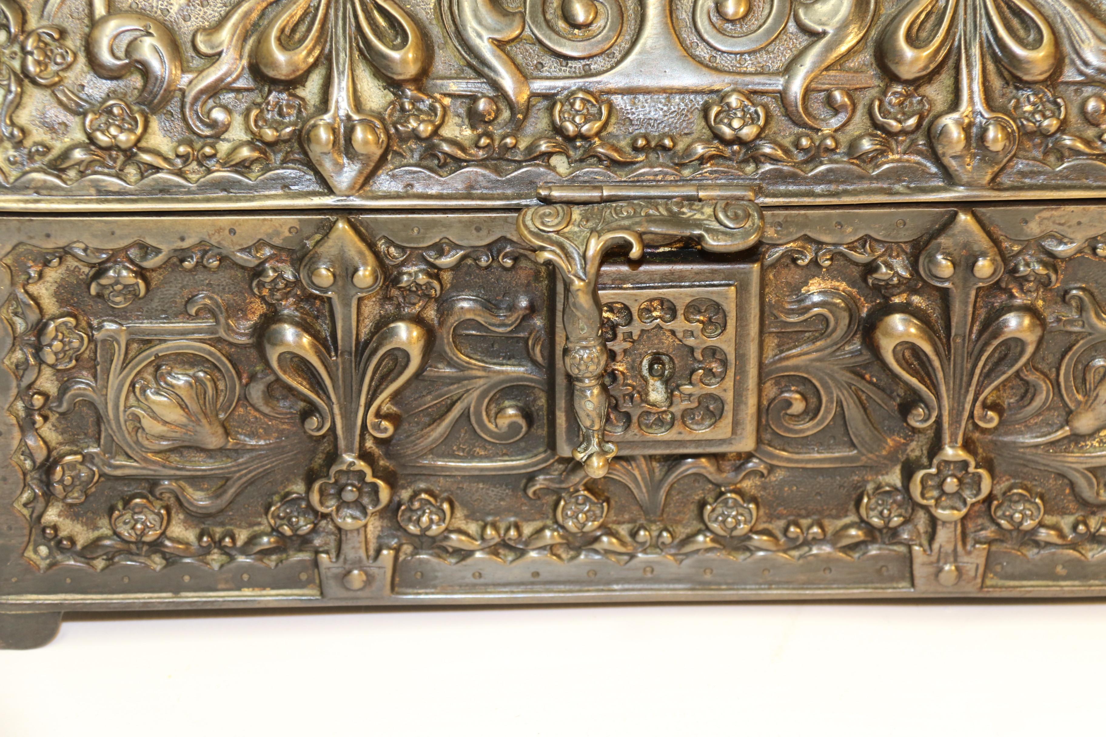 French Cast Bronze Jewelry Box Made in the Form of a Medieval Domed Top Coffer For Sale 3