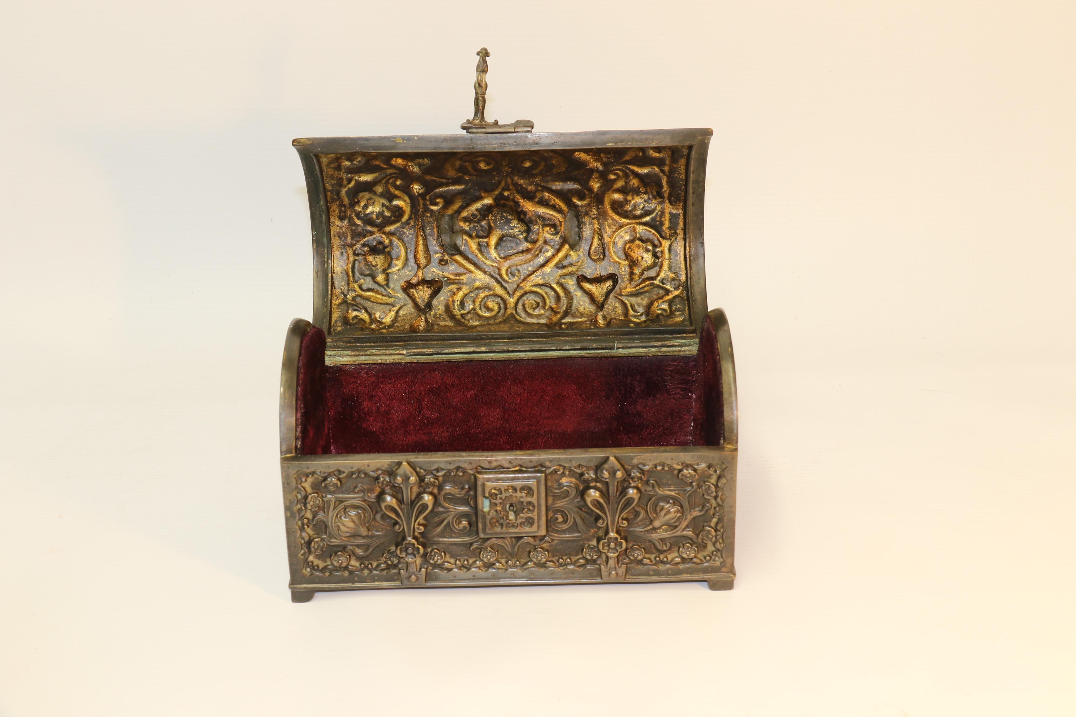 French Cast Bronze Jewelry Box Made in the Form of a Medieval Domed Top Coffer For Sale 5