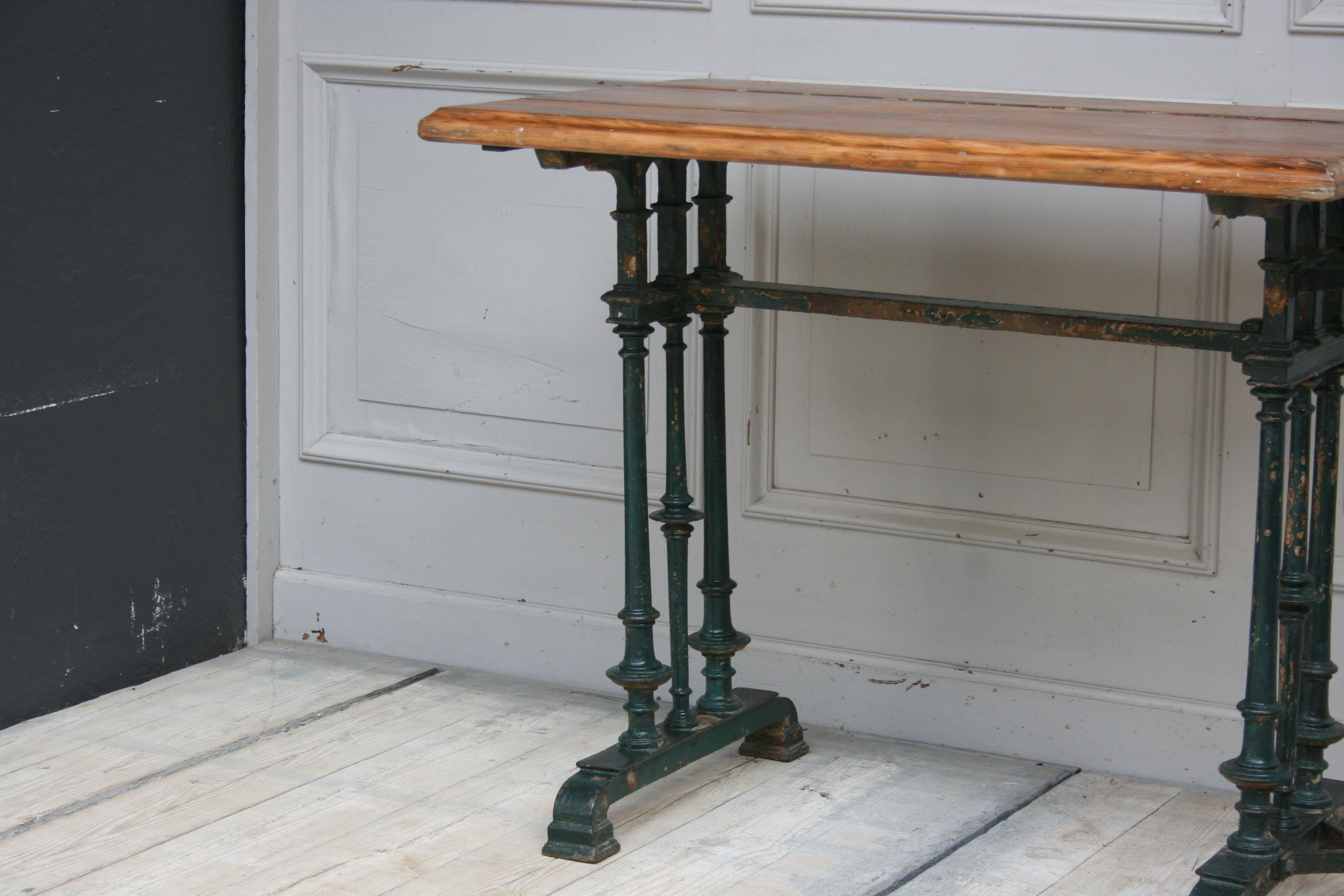 Wood French Cast Iron Bistro Garden Table with Parasol-Holder, 19th Century