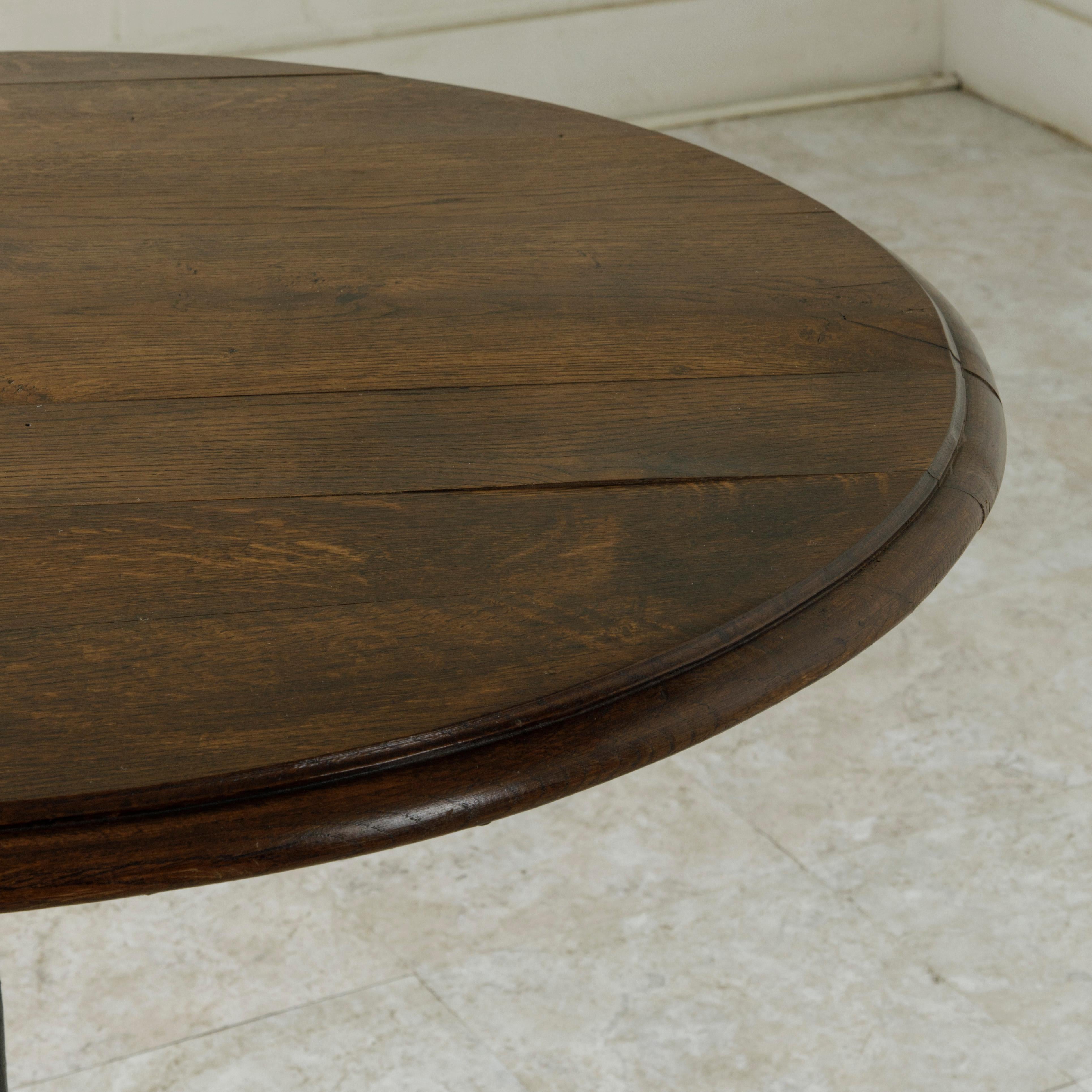 French Cast Iron Bistro Table or Cafe Table with Round Walnut Top, circa 1900 4