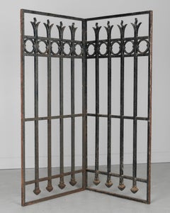 Coppia di griglie da giardino in ghisa francese