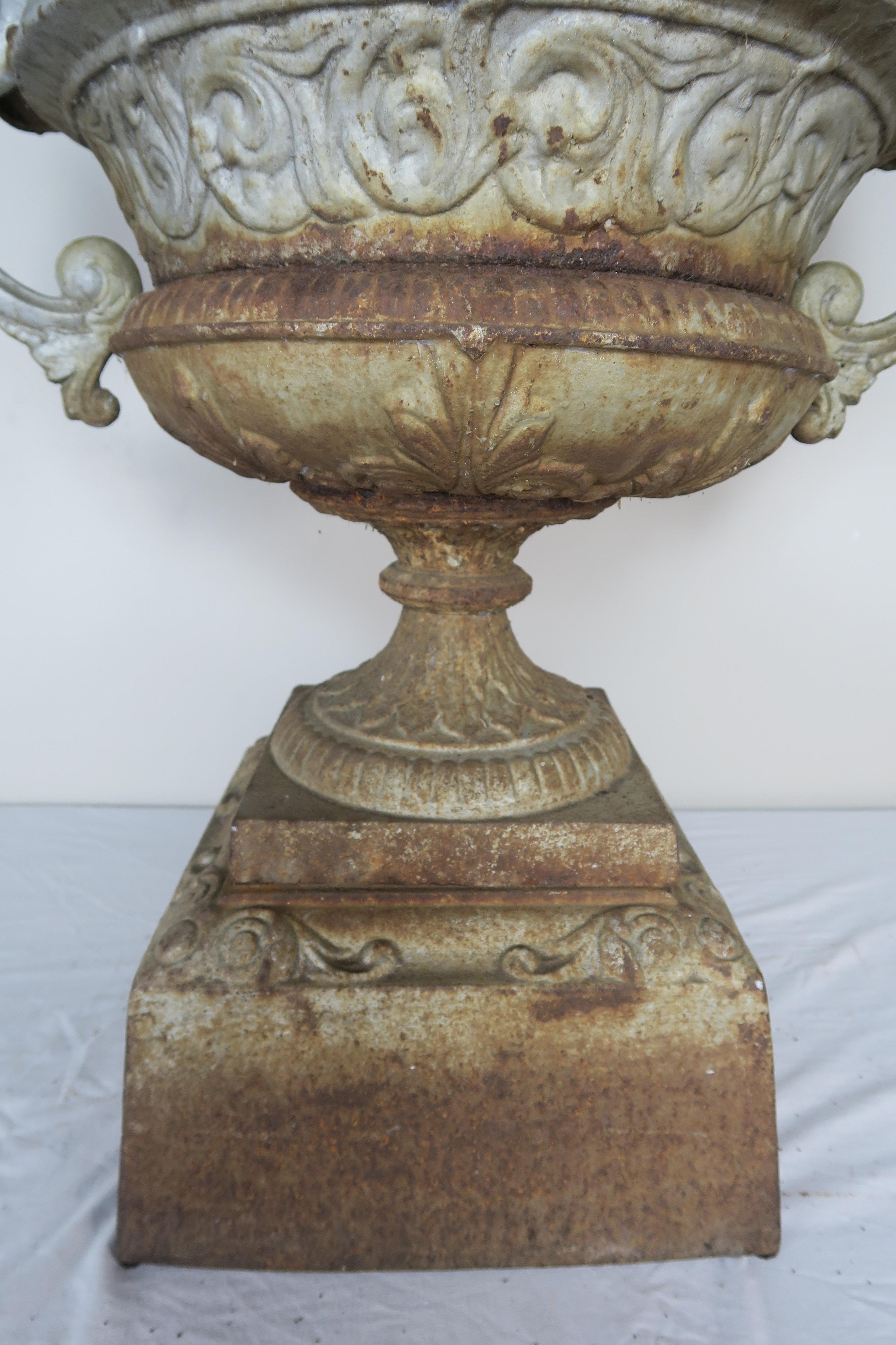 French Cast Iron Garden Planter In Distressed Condition In Los Angeles, CA