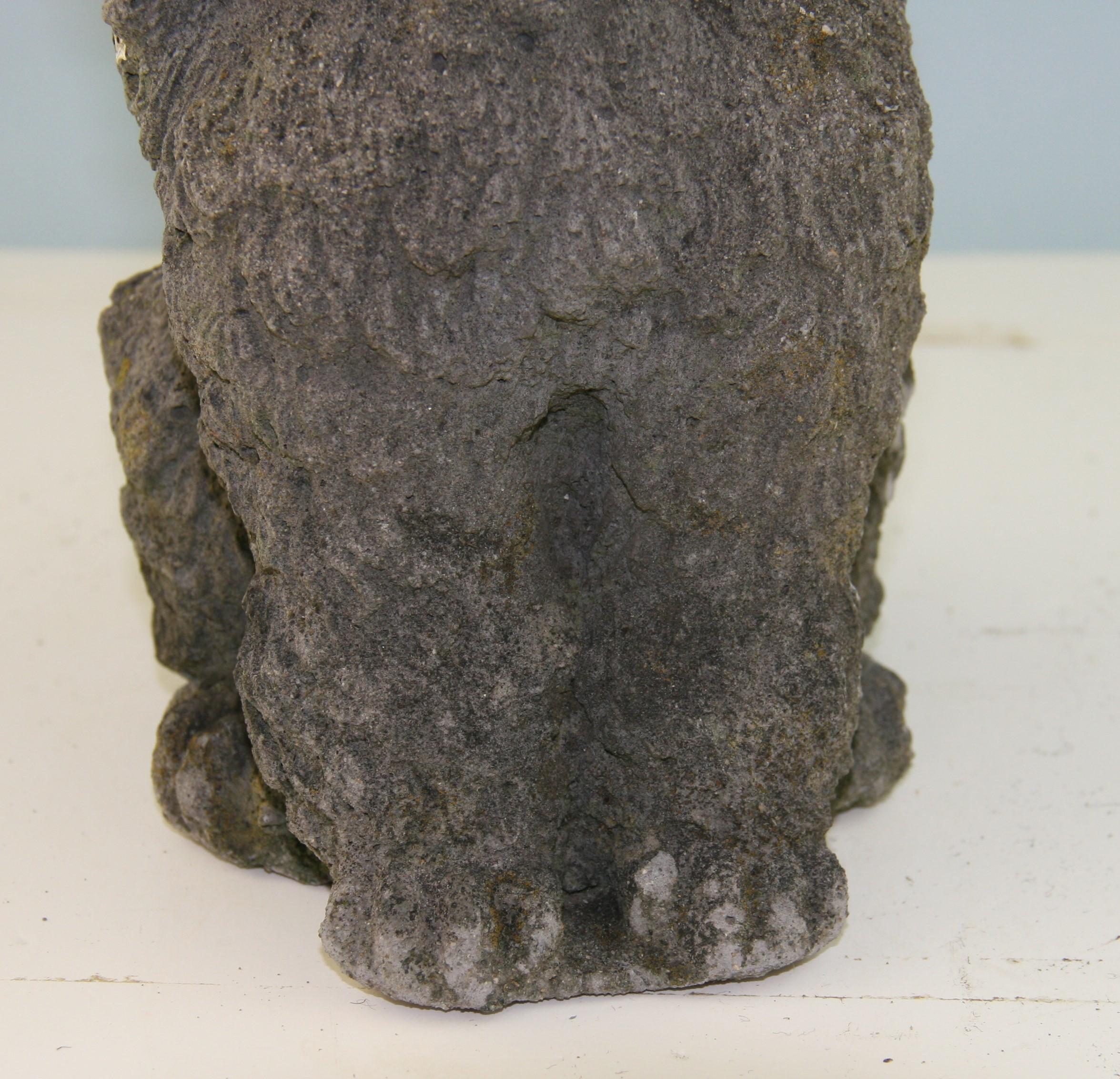 A Stone Stone Dog Poodle Garden Sculpture Bon état - En vente à Douglas Manor, NY