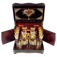 Commodes and Chests of Drawers