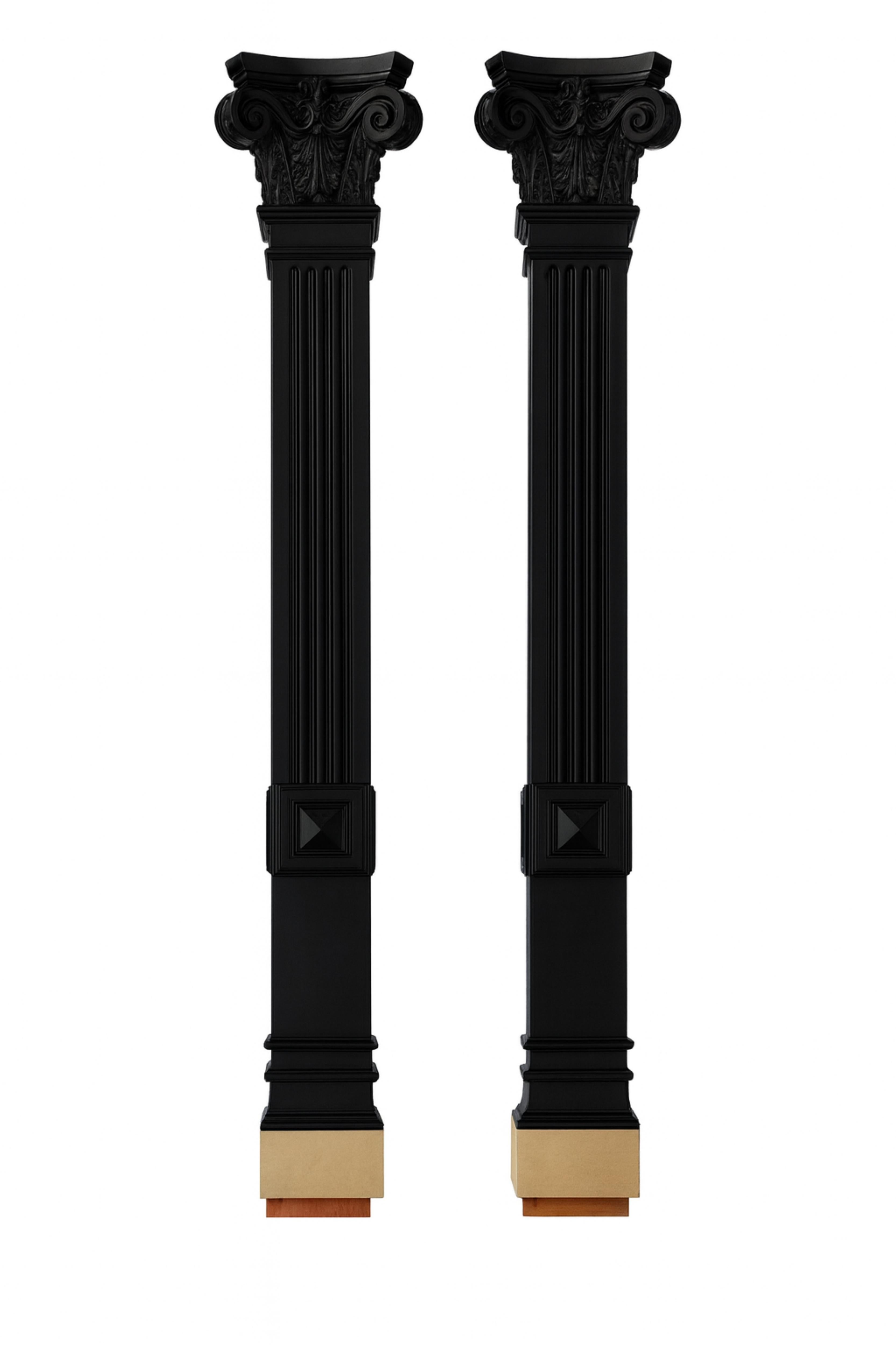 Pair of French Cedar Black Lacquer Pedestal Columns, 20th Century For Sale 1