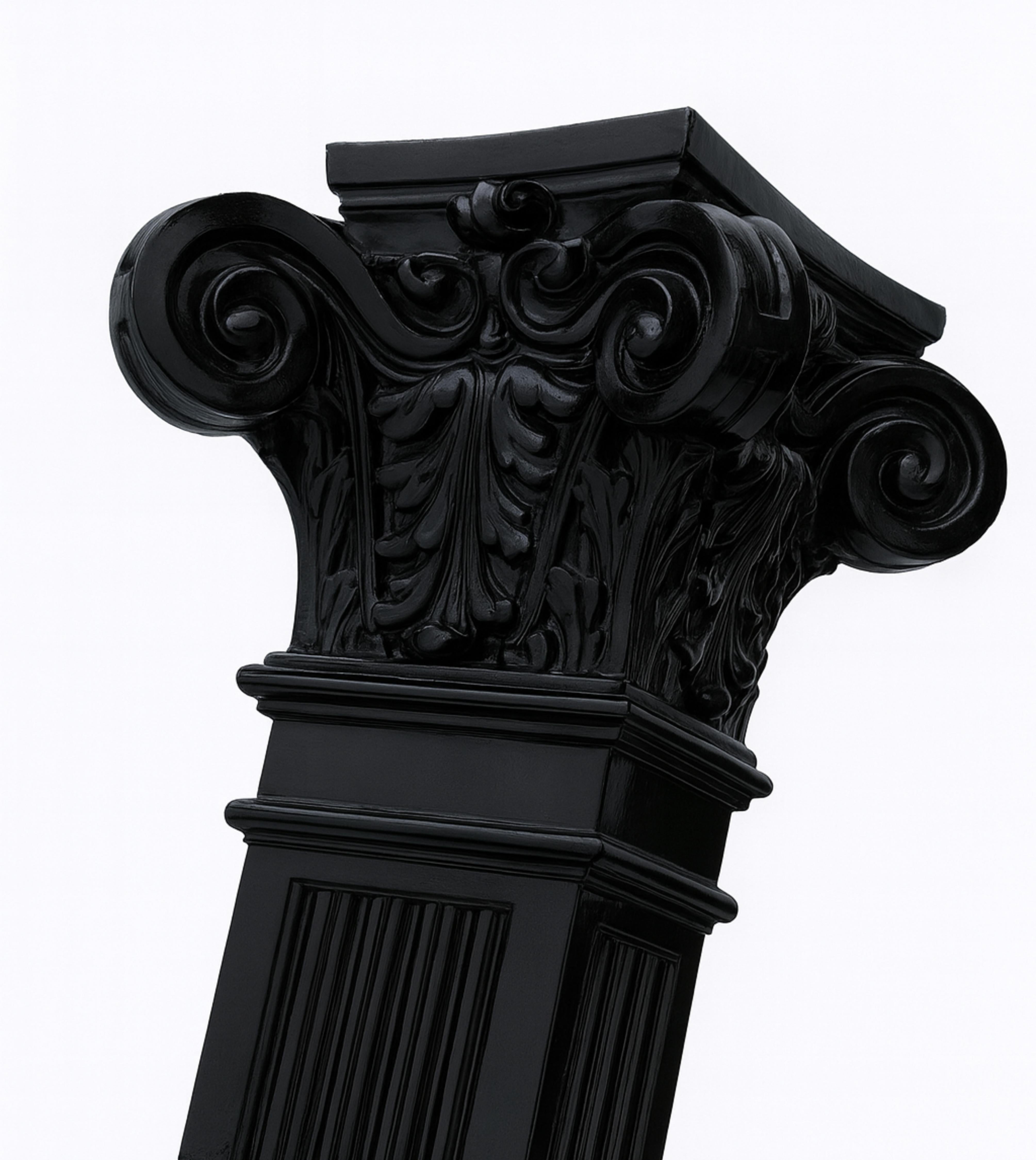 Pair of French Cedar Black Lacquer Pedestal Columns, 20th Century For Sale 4